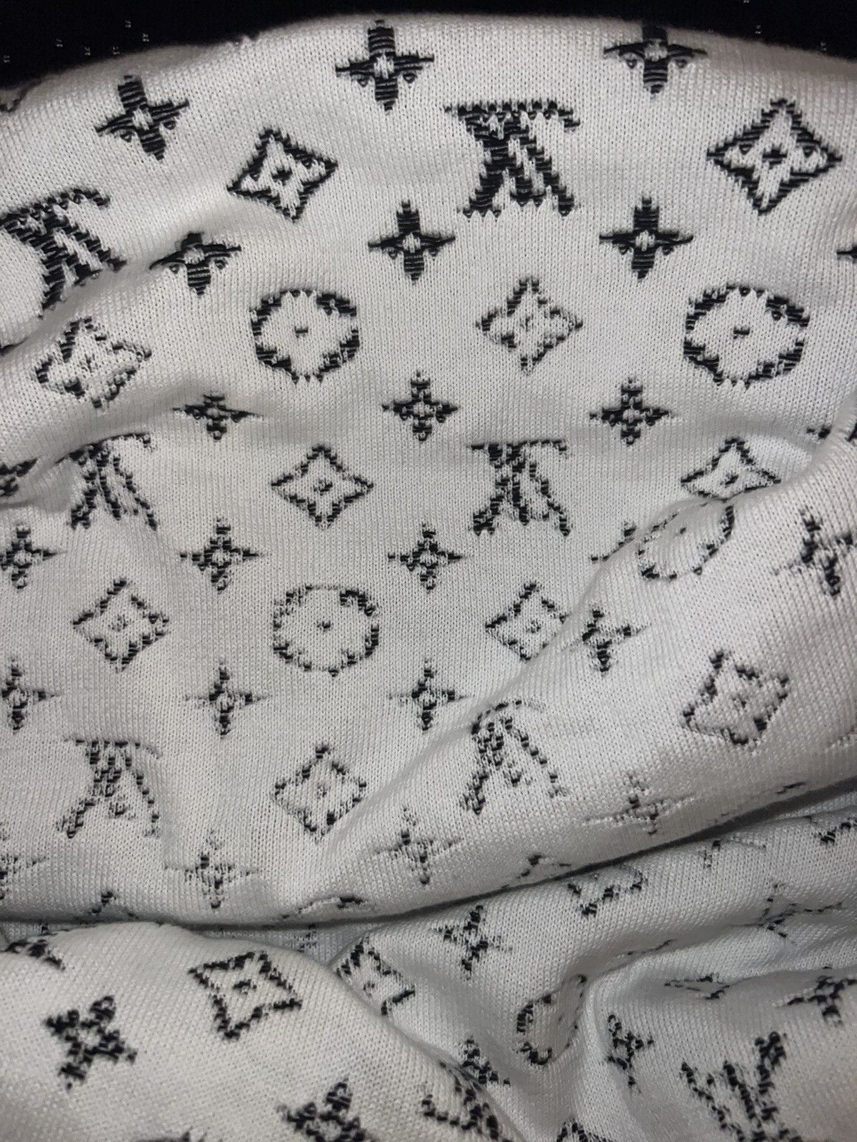 Louis Vuitton Louis Vuitton Crewneck black Size US XXL / EU 58 / 5 - 14 Thumbnail