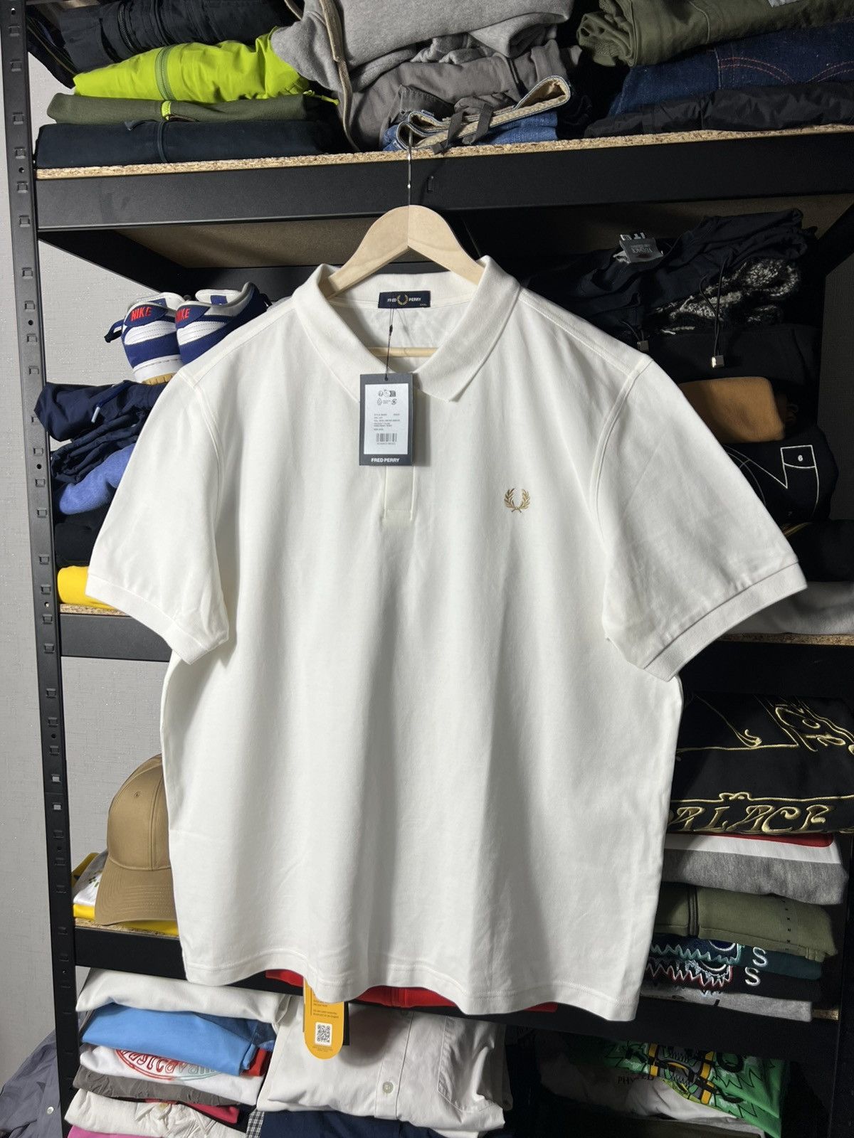 Fred Perry 🔥 NWT Fred Perry Classic Embroidered Polo Shirt — White Size US XXL / EU 58 / 5 - 1 Thumbnail