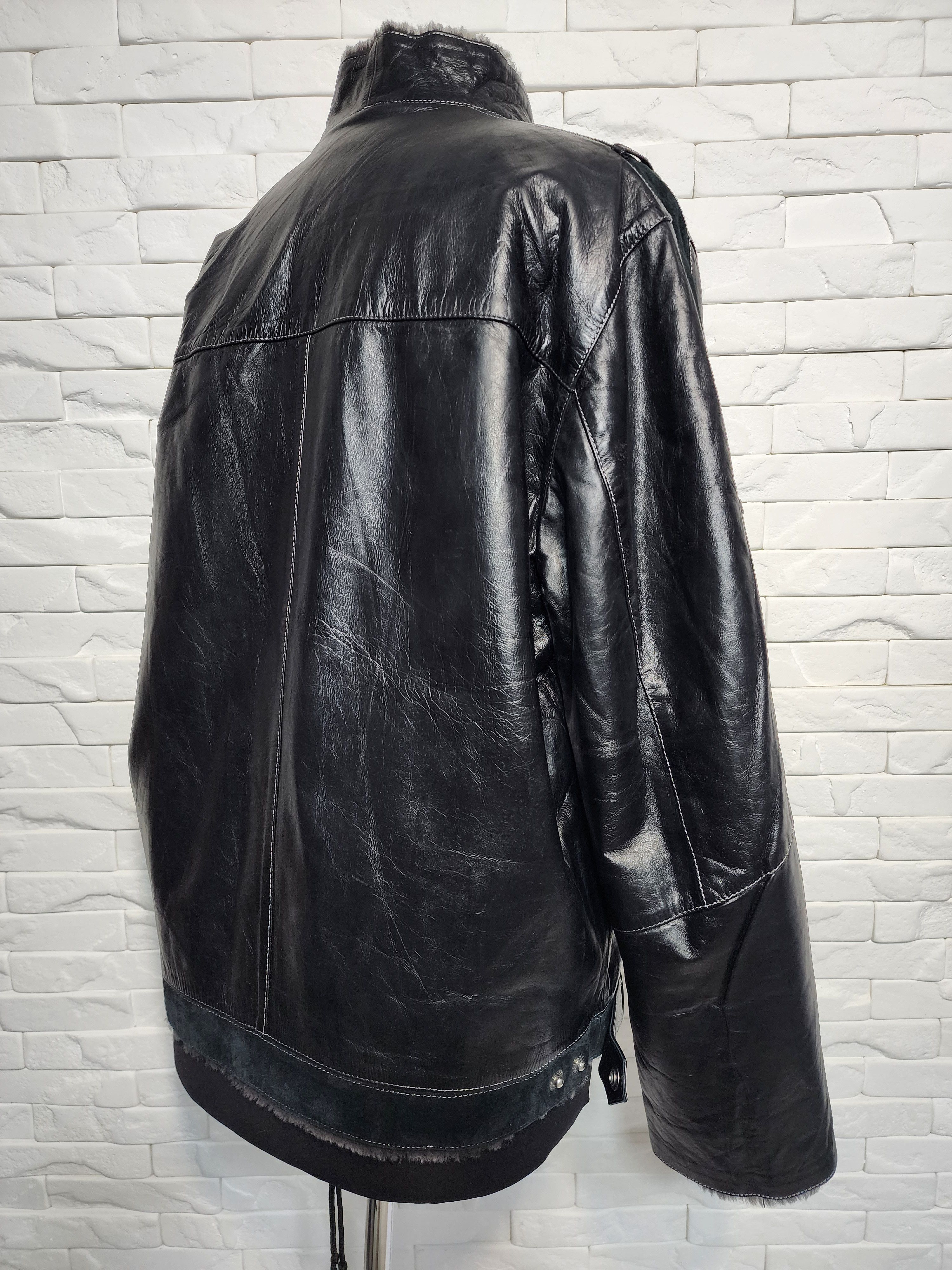 Furla Men's Black Sheepskin Coat: Genuine Leather, Metal Zipper Size US L / EU 52-54 / 3 - 5 Thumbnail