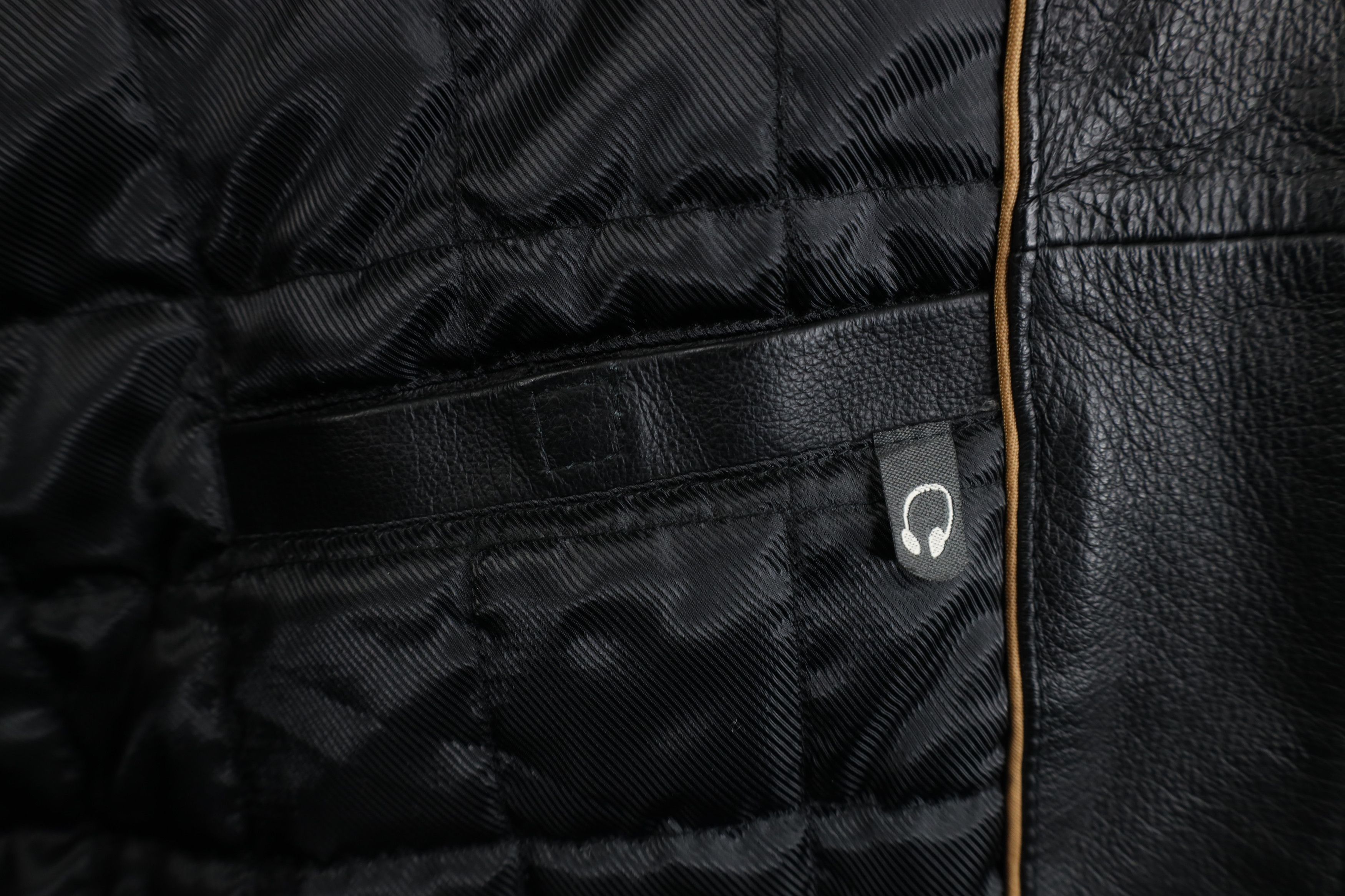 Vintage Vintage 90s Streetwear Quilted Leather Full Zip Jacket Black Size US XXL / EU 58 / 5 - 12 Thumbnail
