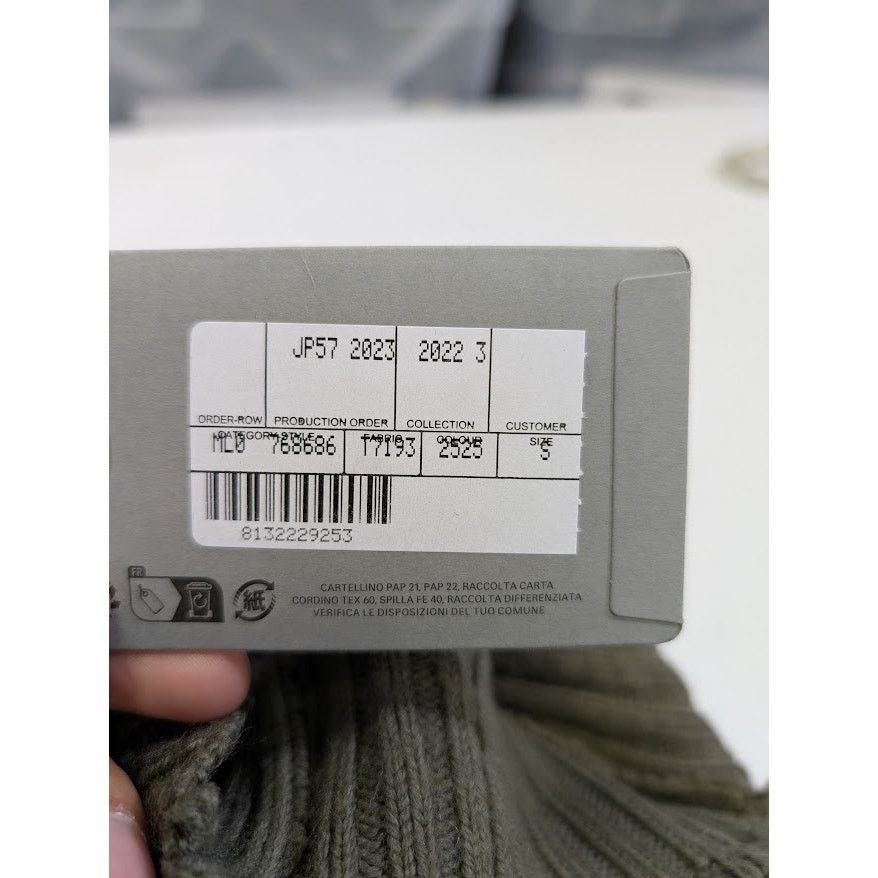 Balenciaga o1rshd1 Wool Uncycled Socks Jumper Knitwear in Khaki Size US S / EU 44-46 / 1 - 20 Thumbnail
