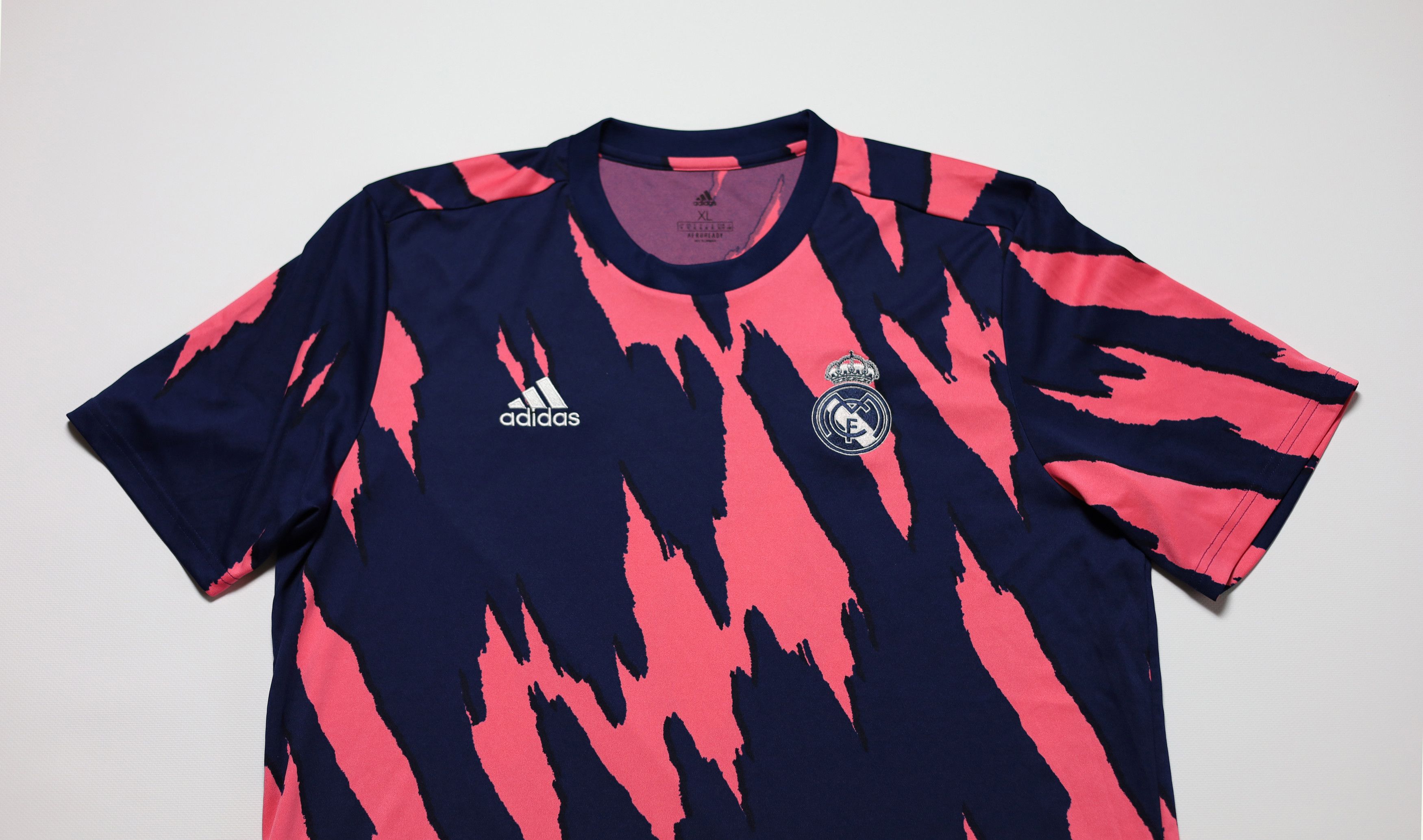 Adidas Real Madrid FC 2020 2021 Pre-Match Soccer Jersey Mens XL Size US XL / EU 56 / 4 - 2 Thumbnail