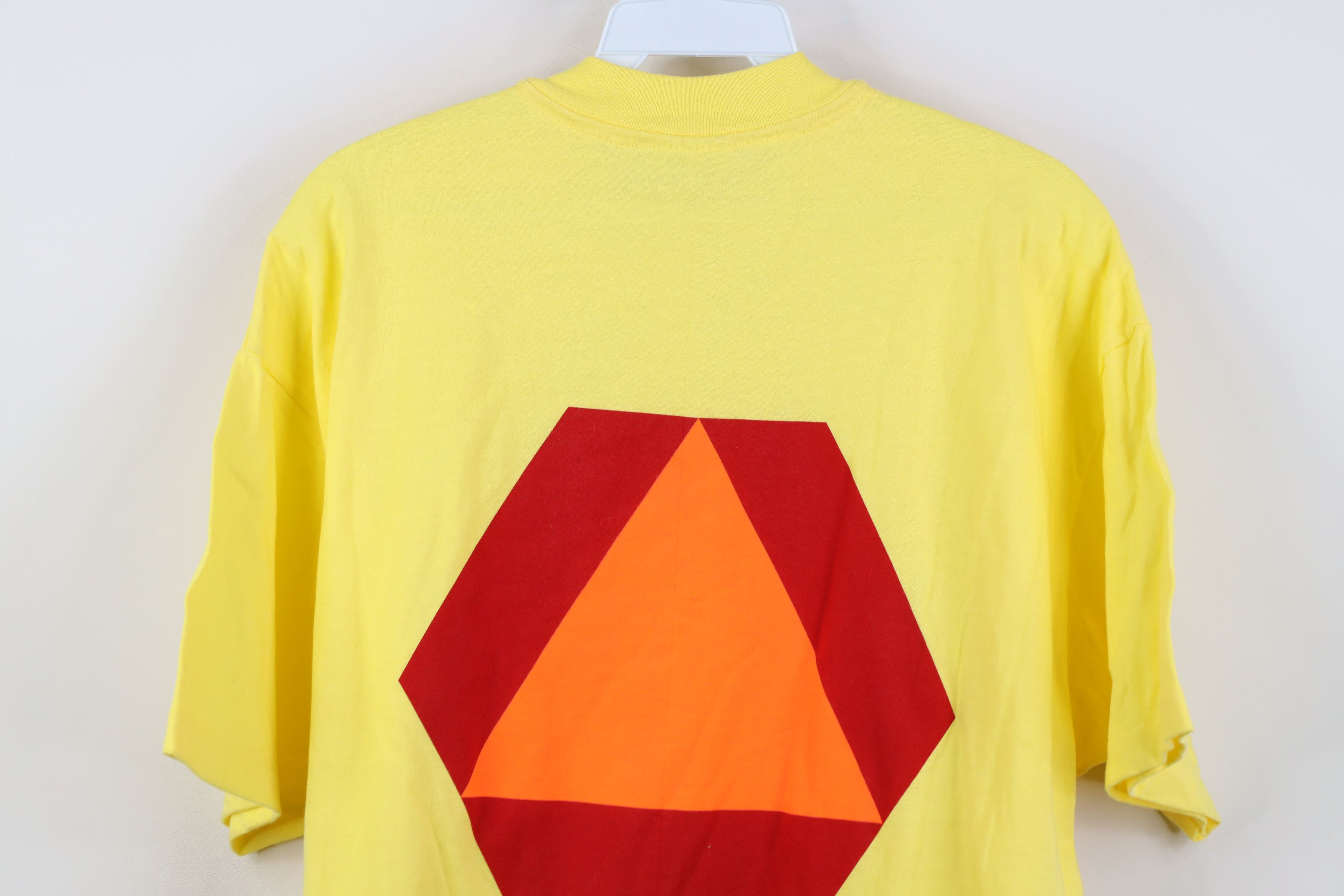 Vintage Vintage 80s 90s Streetwear Vehicle Sign T-Shirt Yellow USA Size US L / EU 52-54 / 3 - 13 Thumbnail