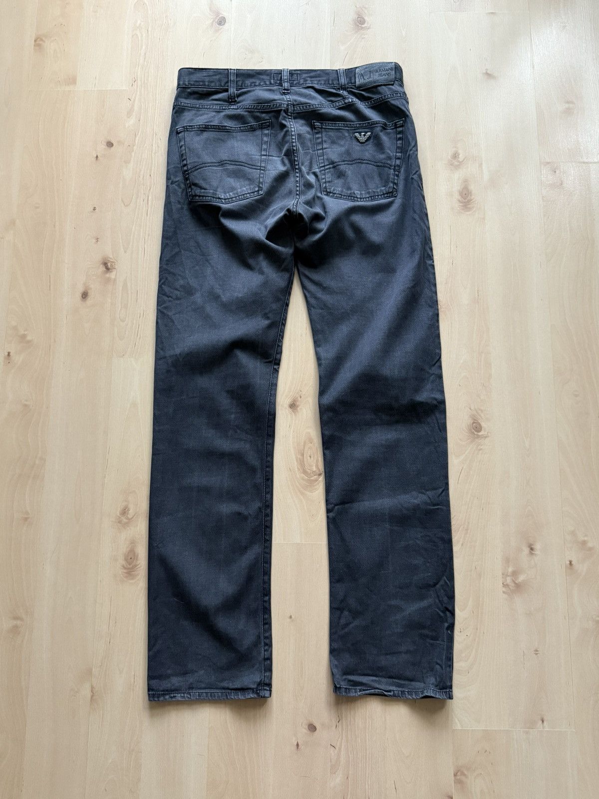 Giorgio Armani Giorgio Armani Jeans comfort fit straight denim jeans vtg Size US 34 / EU 50 - 1 Thumbnail