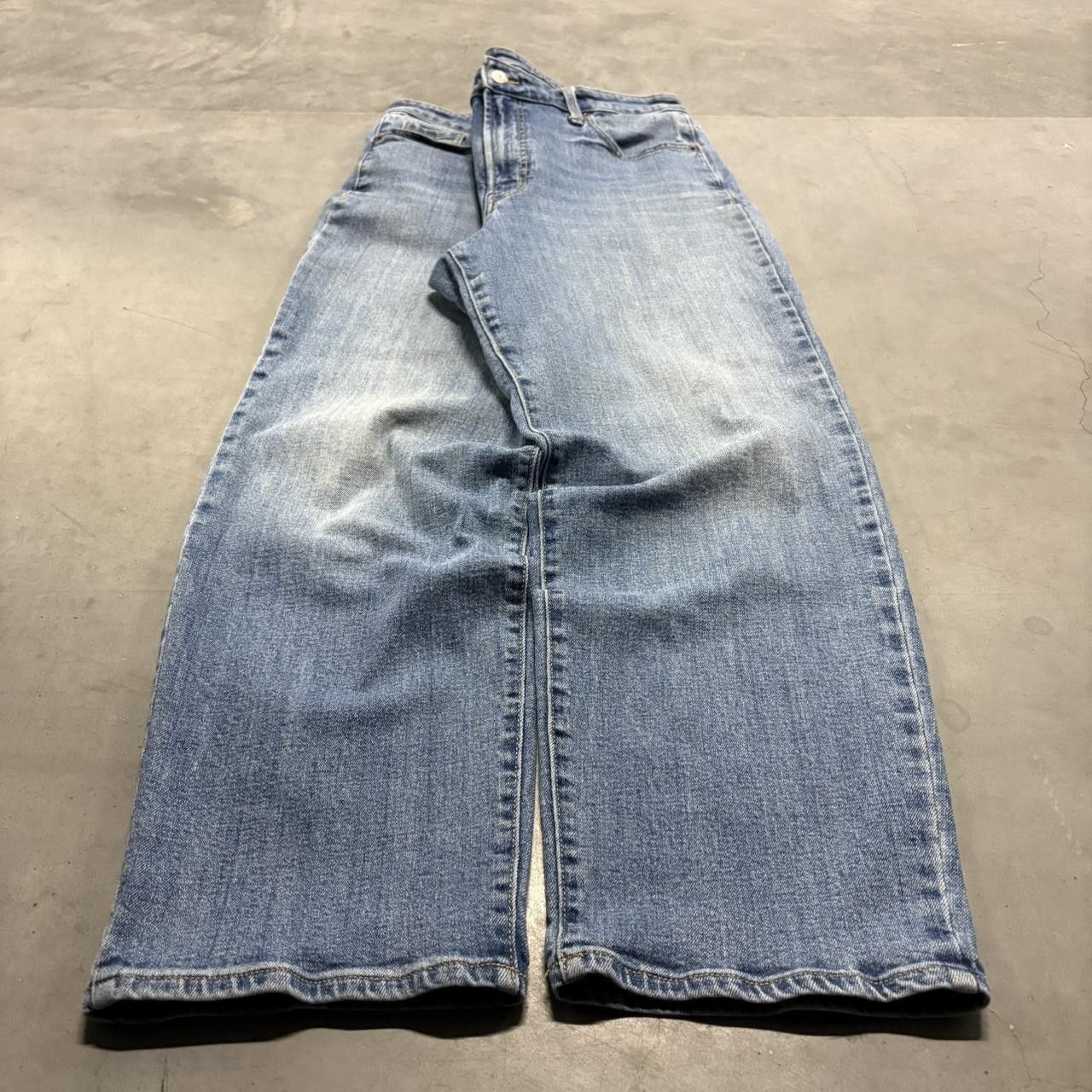 Old Navy Crazy Vintage Y2K/2000s Baggy Old Navy OG Loose Light Blue Wash Denim Jeans! Size US 34 / EU 50 - 1 Thumbnail