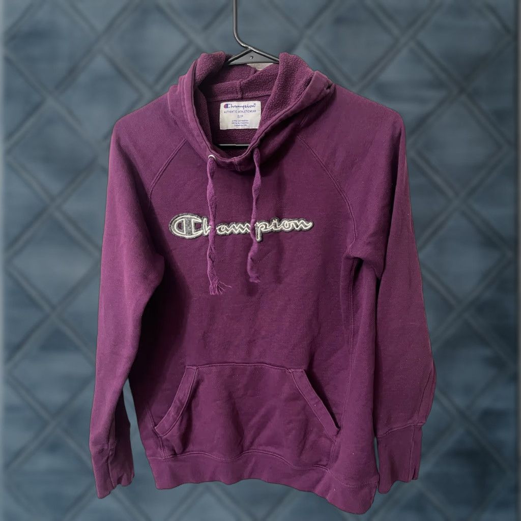 Champion Champion Hoodie Adult Small Purple Long Sleeve Spellout Logo Pullover Size S / US 4 / IT 40 - 1 Thumbnail