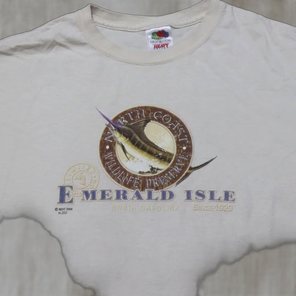 Vintage Vintage Emerald Isle North Carolina NC Graphic T-Shirt Adult Large Beige 90s Coastal Men Size US L / EU 52-54 / 3 - 1 Thumbnail