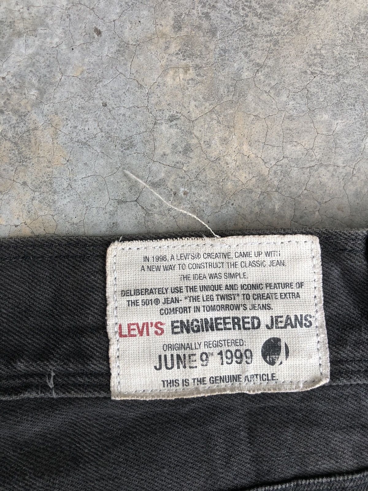 Levi's Y2K Levis Engineered Flared Jeans Distressed Jeans Size US 30 / EU 46 - 22 Thumbnail