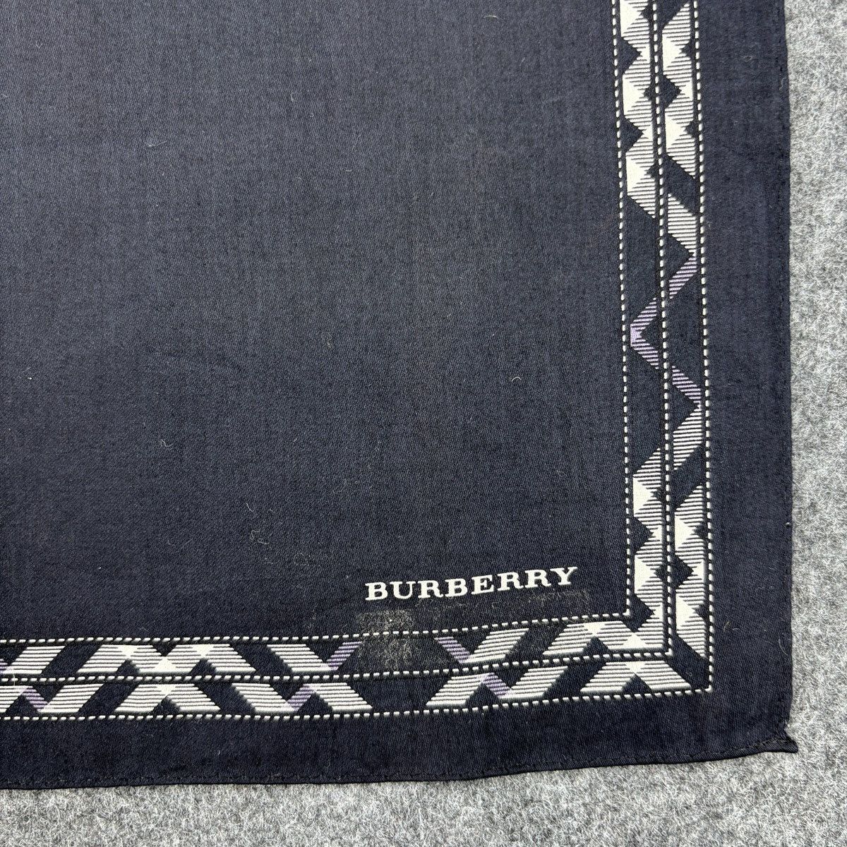 Burberry × Vintage Handkerchief # E033 # Bandana # Neckerchief Size ONE SIZE - 2 Thumbnail