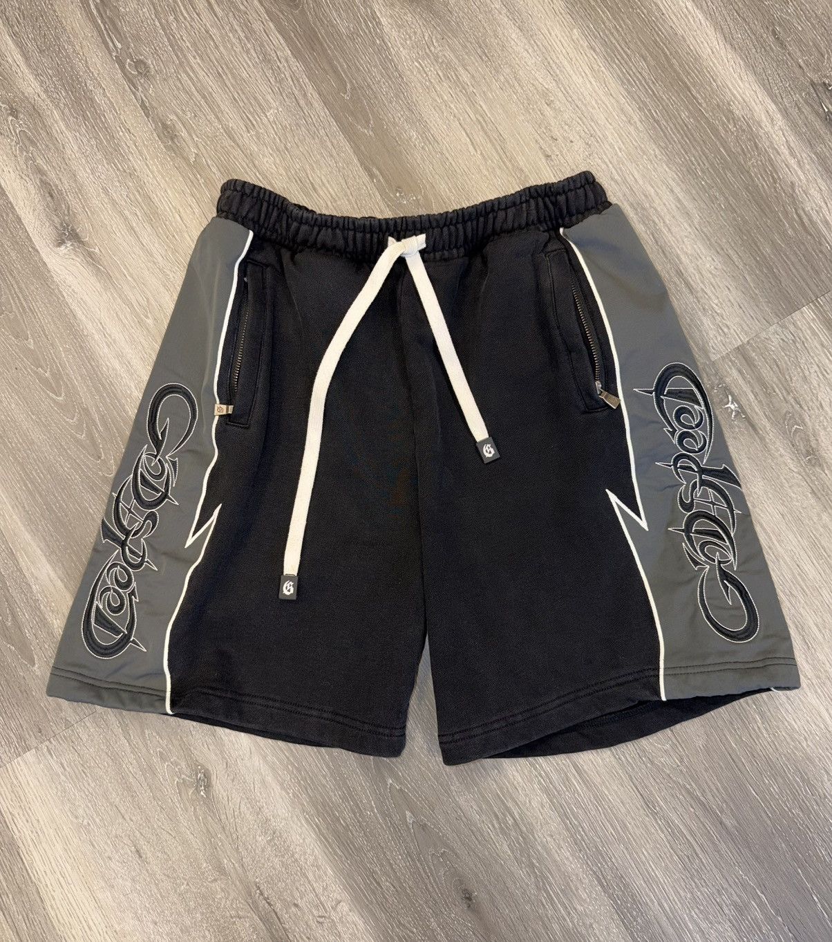 Godspeed Godspeed Drawstring Graphic Shorts Size US 33 - 1 Thumbnail