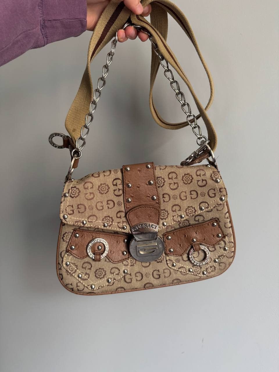 Guess Y2K Vintage Gussaci monogram shoulder bag guess style Size ONE SIZE - 14 Thumbnail