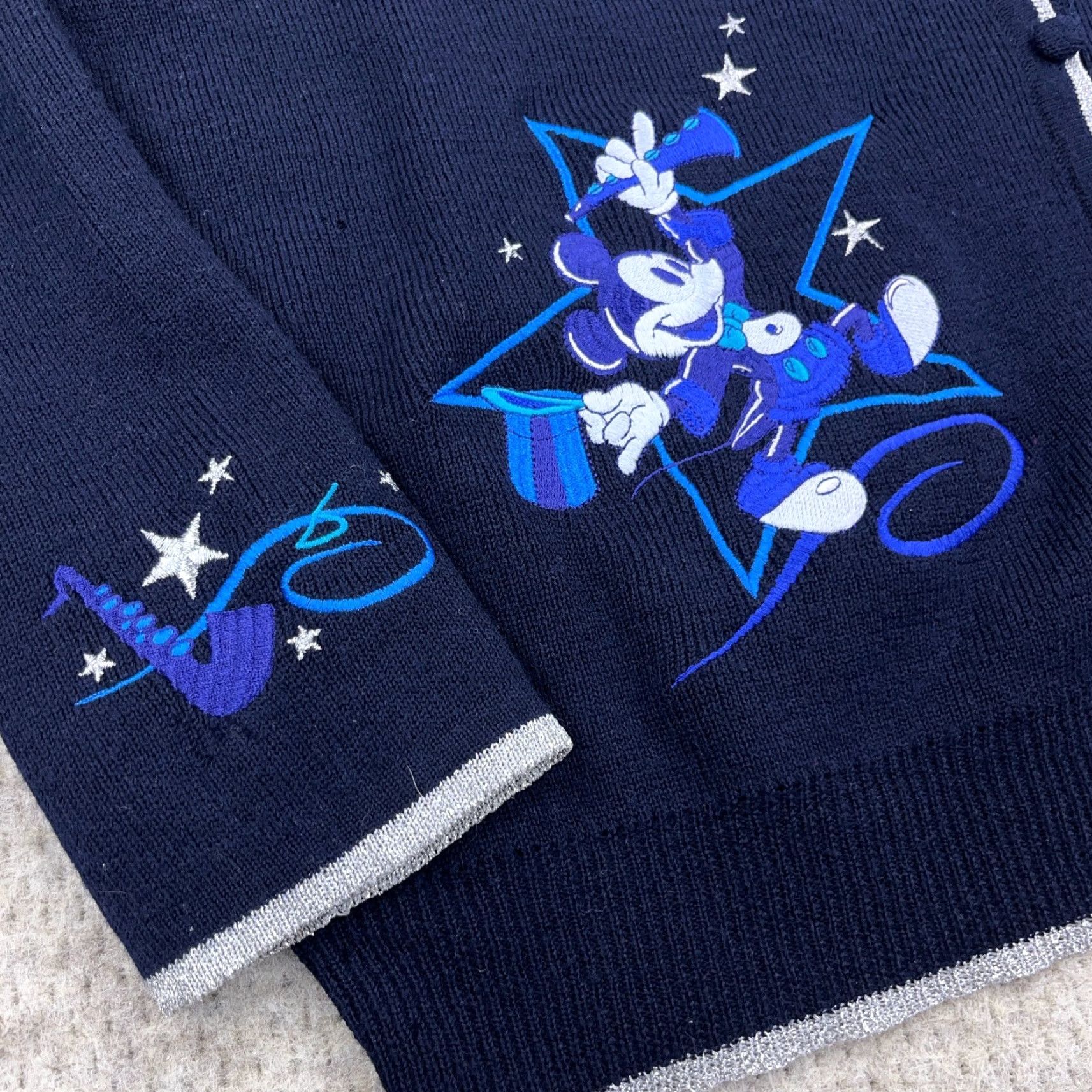 Disney VINTAGE Disney Cardigan Sweater Women L Merino Wool Mickey Minnie Music Geometric DK Bohemian Fall/Winter 90s Womens Size L / US 10 / IT 46 - 4 Thumbnail