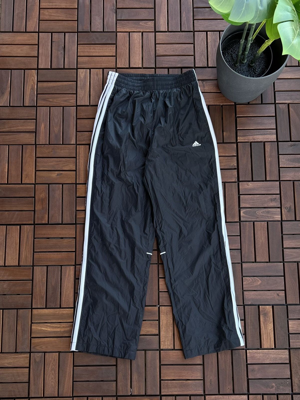 Adidas Brand New Adidas Trackpants Size US 30 / EU 46 - 1 Thumbnail