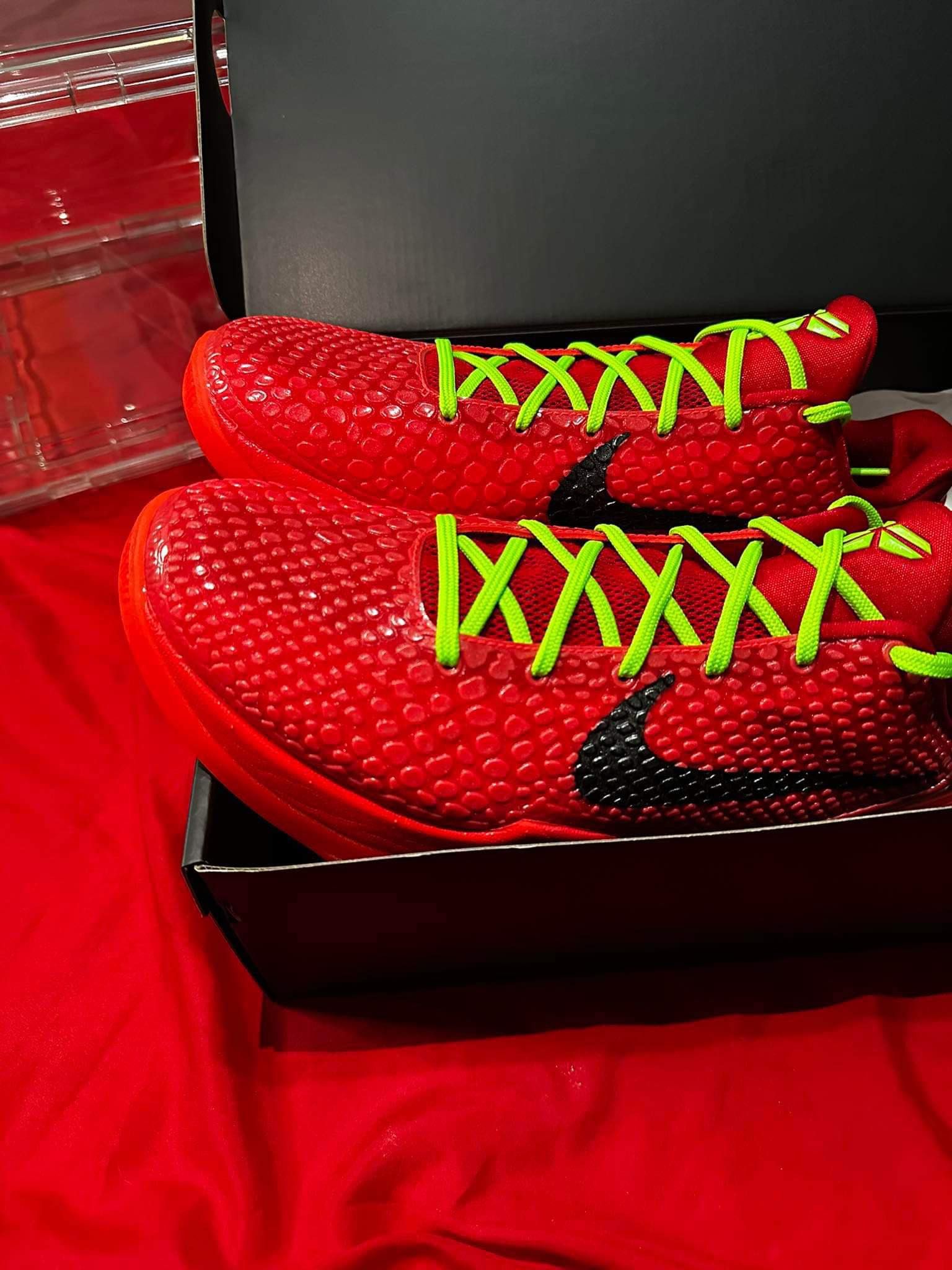 Nike Kobe Protro Reverse Grinch size 11 Size US 11 / EU 44 - 6 Thumbnail