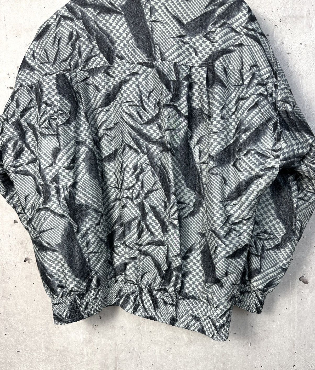 Adidas × Vintage Rare Adidas Vintage 90s Printed Oversized Insulated Jacket Size US L / EU 52-54 / 3 - 12 Thumbnail