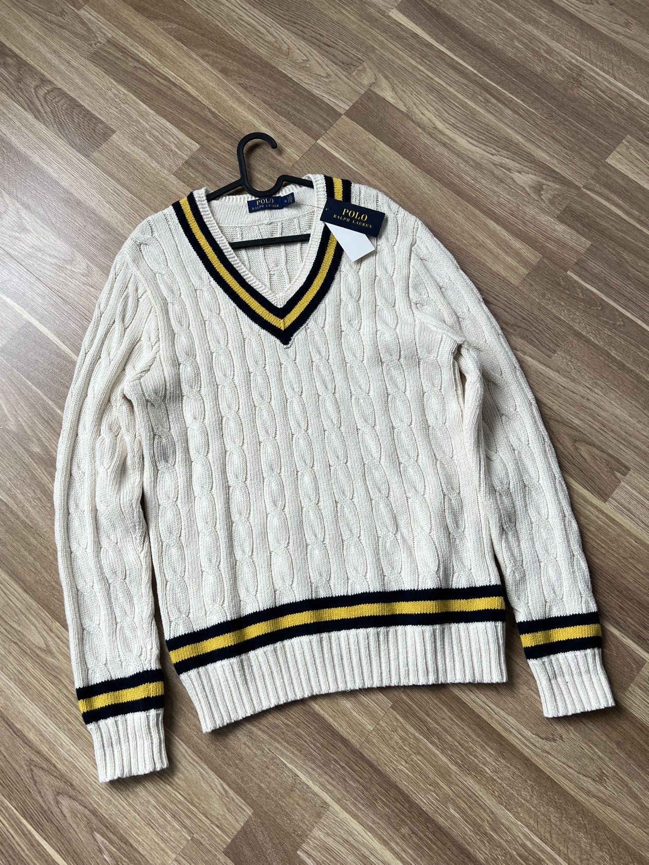 Polo Ralph Lauren NWT Polo Ralph Lauren V-Neck Cricket Jumper Cotton Cashmere Size US M / EU 48-50 / 2 - 1 Thumbnail