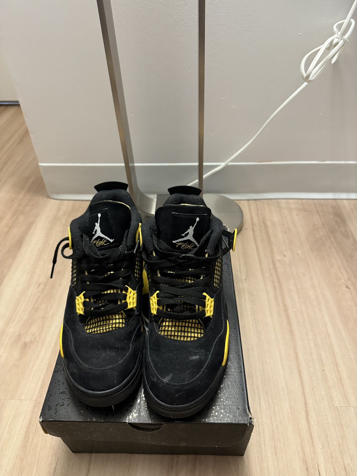 Jordan Brand Jordan 4 Yellow Thunder Size US 9 / EU 42 - 7 Thumbnail