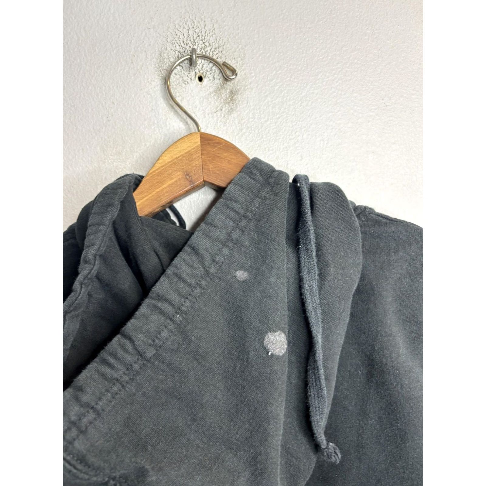 Vintage TDE Hoodie Mens XS Black Pullover Top Dawg Entertainment Sweatshirt Logo Graphic Print Pockets Hooded Drawstring Size US XS / EU 42 / 0 - 6 Thumbnail