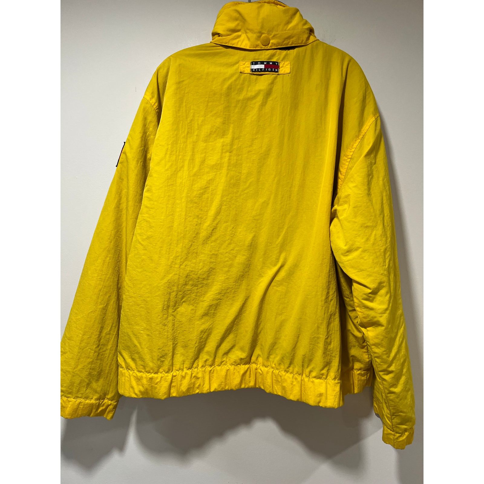 Tommy Hilfiger Vintage Tommy Hilfiger Fleece Lined Winter Coat Yellow Hood Size US L / EU 52-54 / 3 - 6 Thumbnail