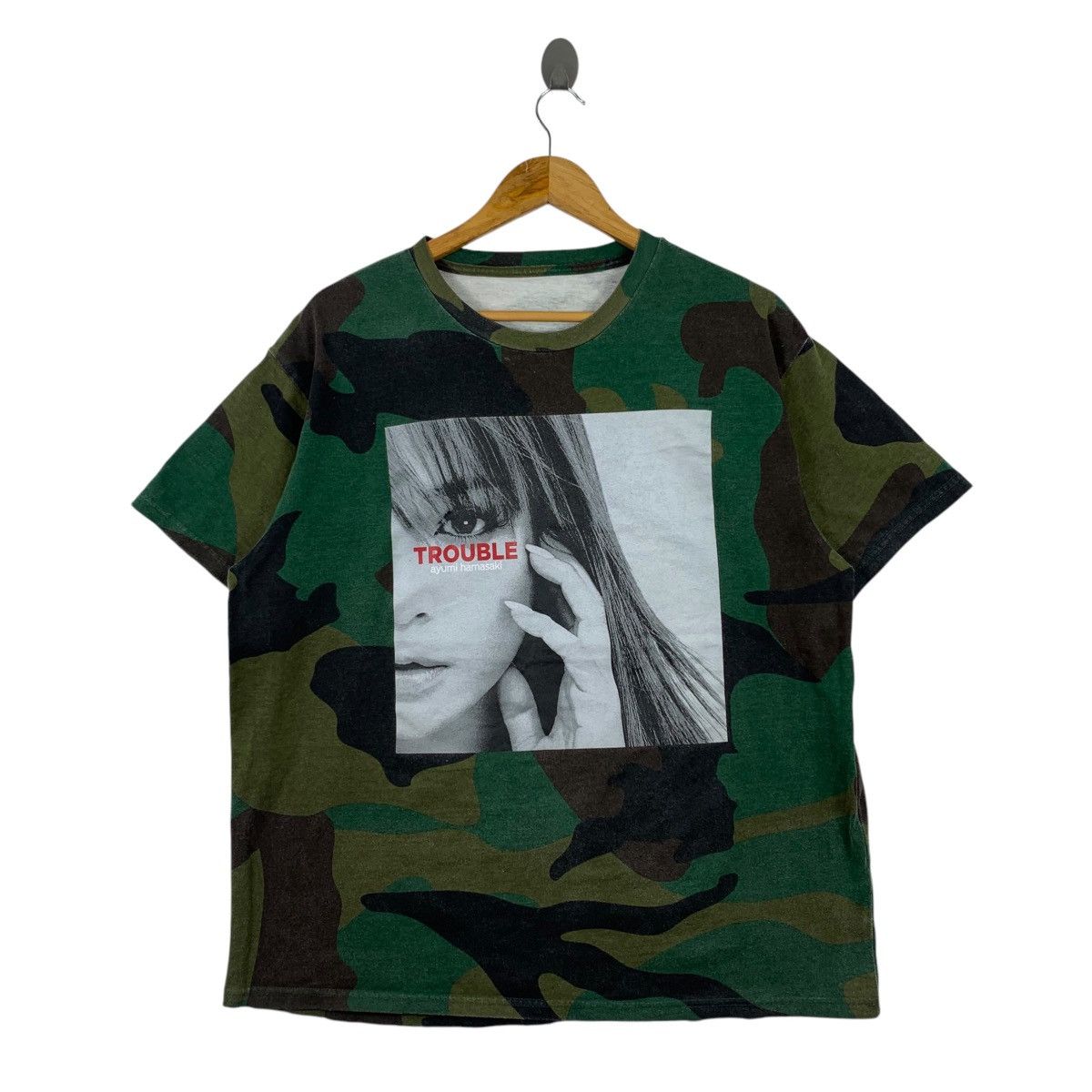 Japanese Brand TROUBLE By AYUMI HAMASAKI Live Tour 2018-2019 Japan Shirt Size US L / EU 52-54 / 3 - 1 Thumbnail
