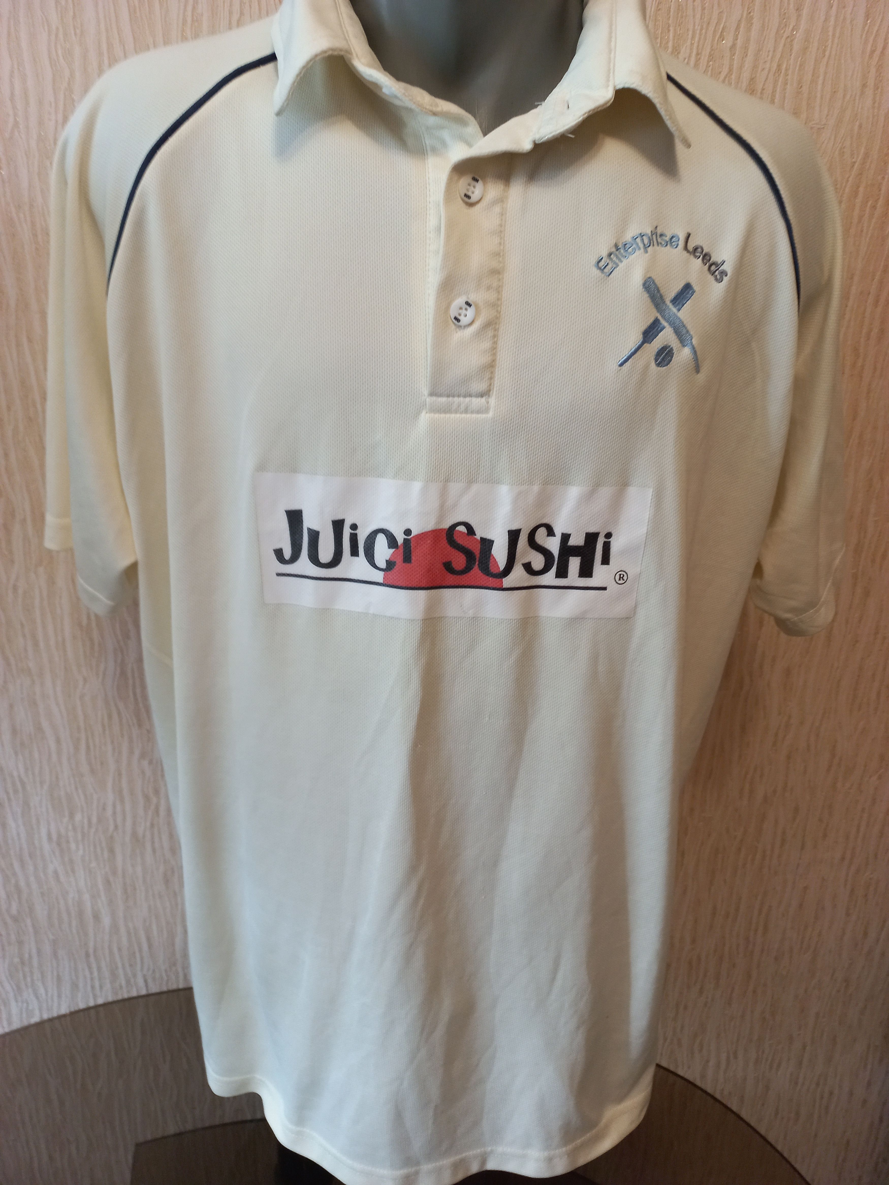 Other GM Enterprise Leeds cricket polo shirt (Size 2XL) Size US XXL / EU 58 / 5 - 1 Thumbnail