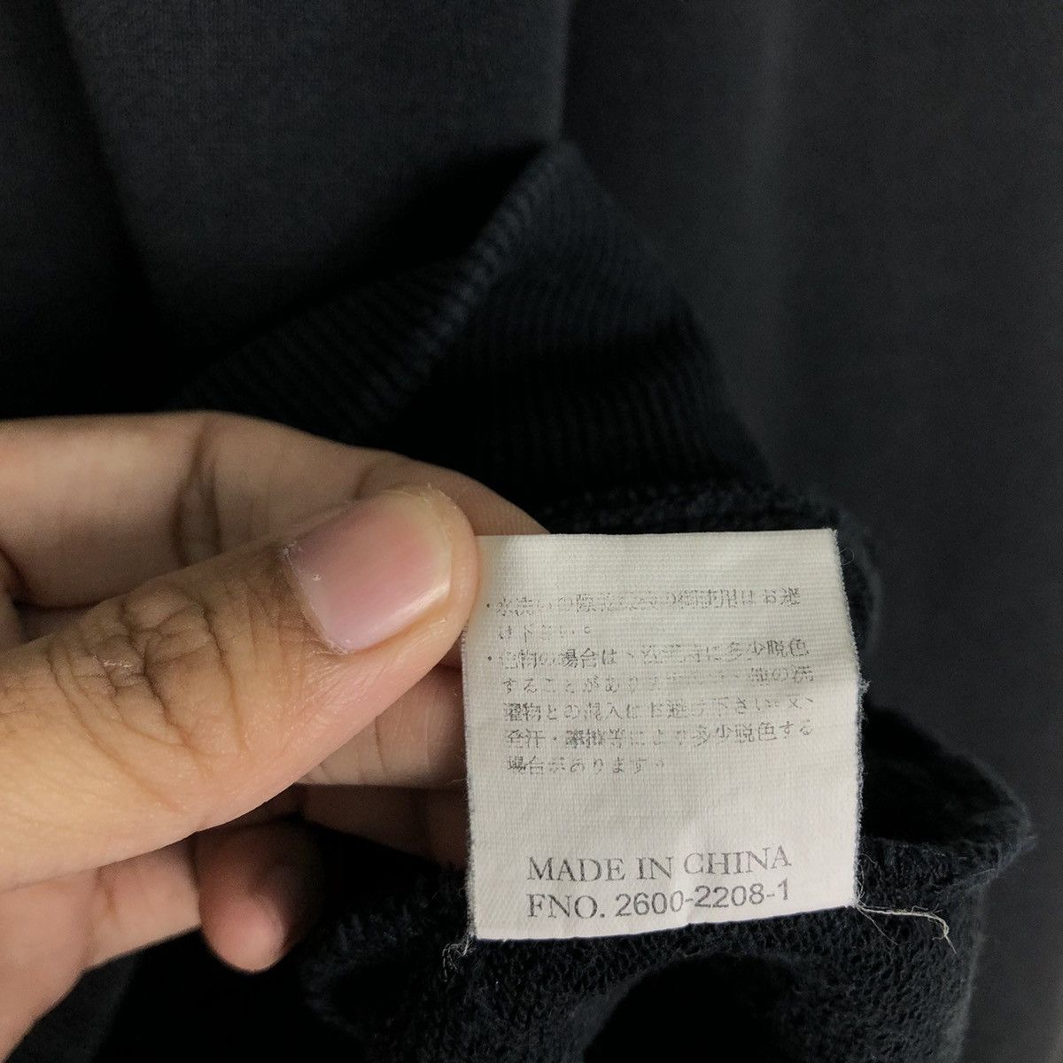 Japanese Brand 🔥90’s Vintage Sweatshirt Crewneck Gianni Valentino Big Logo Size US M / EU 48-50 / 2 - 15 Thumbnail