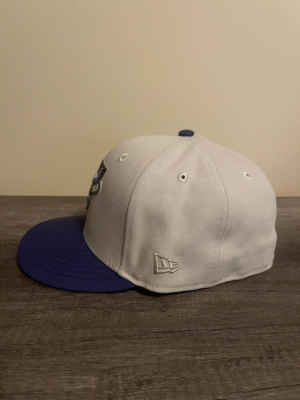 New Era 7 3/8 Toronto Blue Jays “Trunks” Fitted Size ONE SIZE - 4 Thumbnail