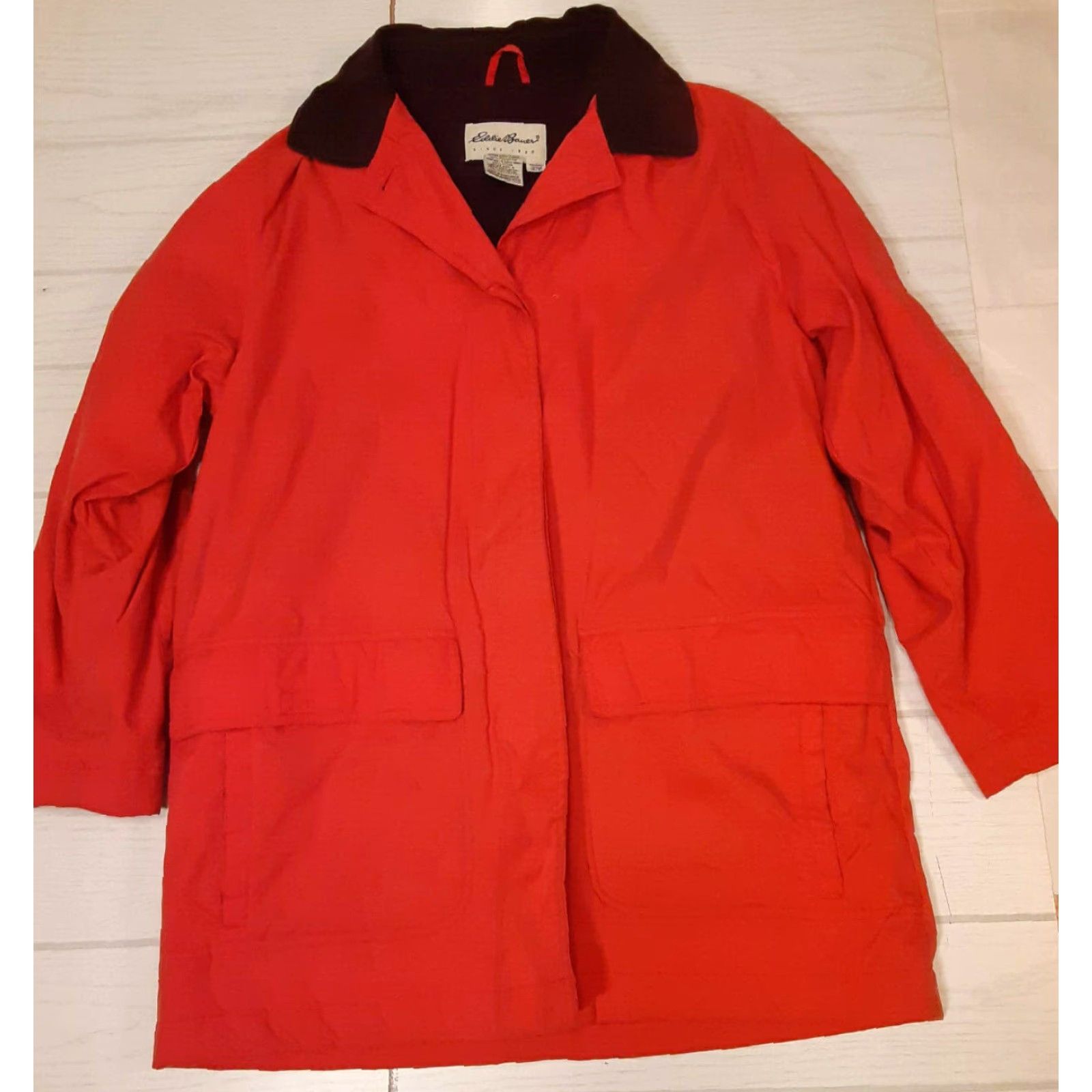 Eddie Bauer VINTAGE Eddie Bauer Red Barn Style Coat Womens S Red Quilted Nylon Full Zip Outdoor 30in Long Pit to Pit 21in - Womens Size S / US 4 / IT 40 - 2 Thumbnail