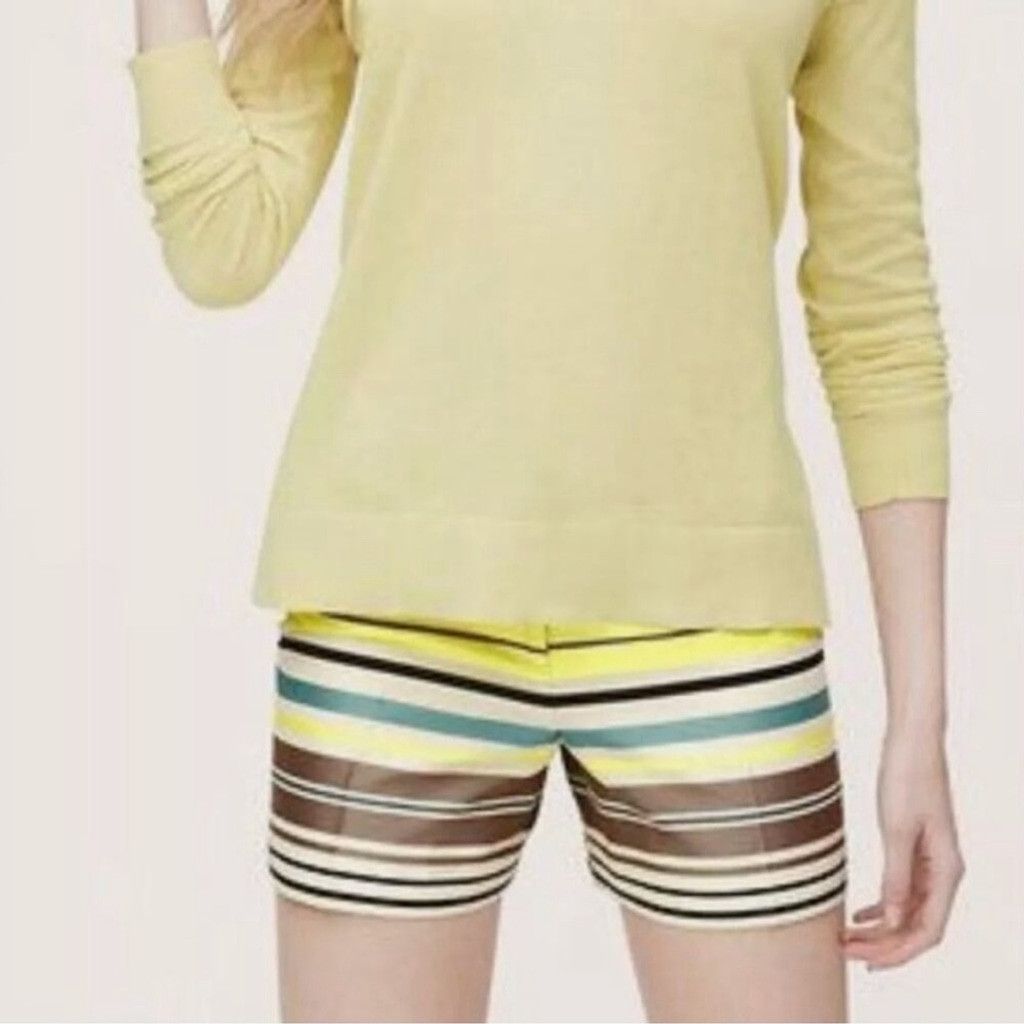 Loft Ann Taylor LOFT Mixed Striped The Riviera Short Size 4 Size 27" / US 4 / IT 40 - 1 Thumbnail
