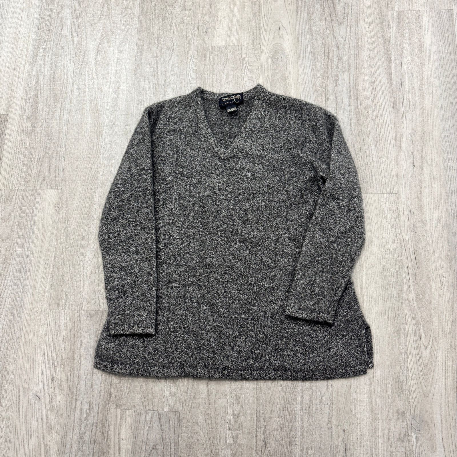 Vintage Vintage Country Shop Cashmere Sweater Men's Large Gray Size US L / EU 52-54 / 3 - 1 Thumbnail