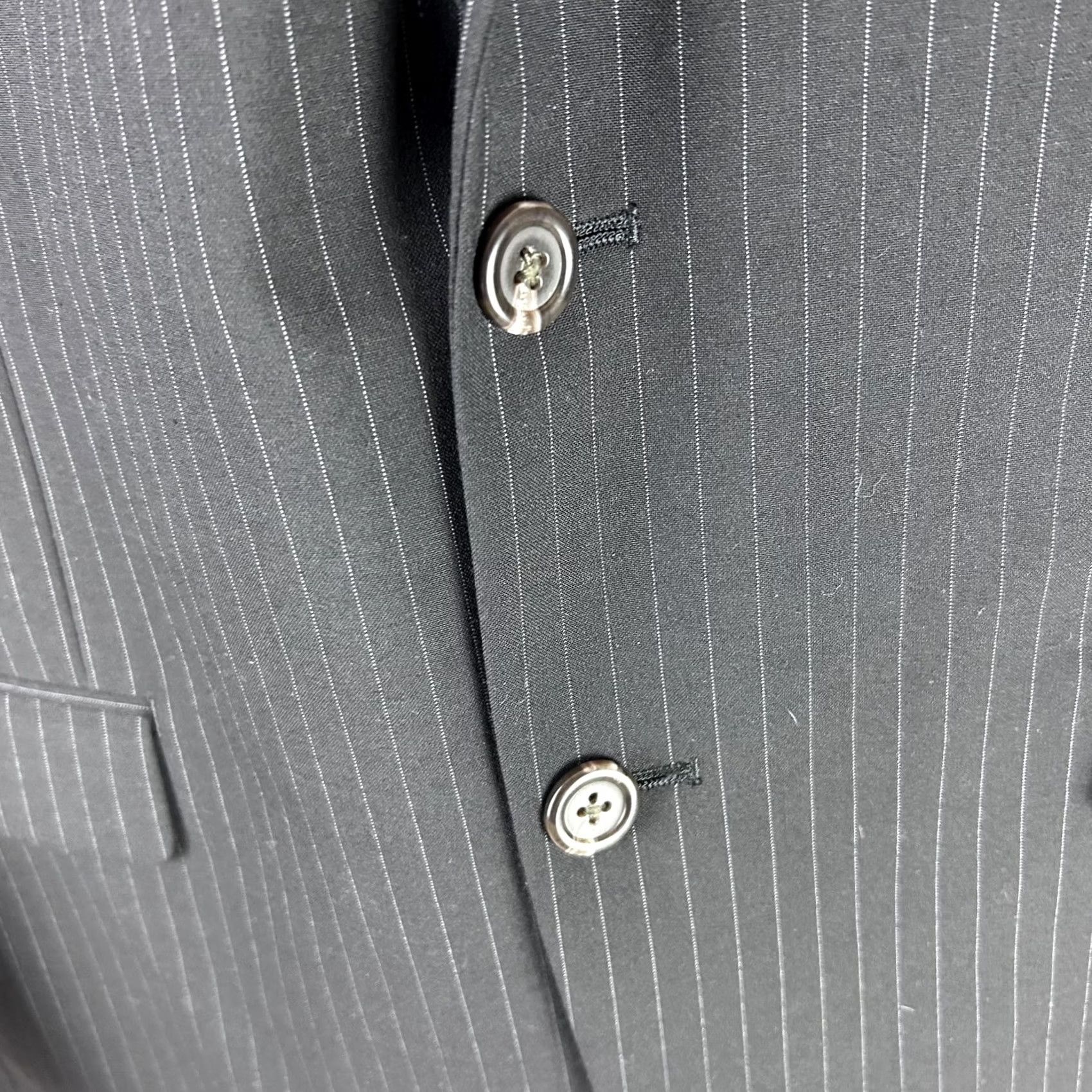 Chaps VINTAGE CHAPS Blazer Mens 42R Black Pinstripe 2 Button Notch Lapel Wool Blend Jacket Size 42R - 3 Thumbnail
