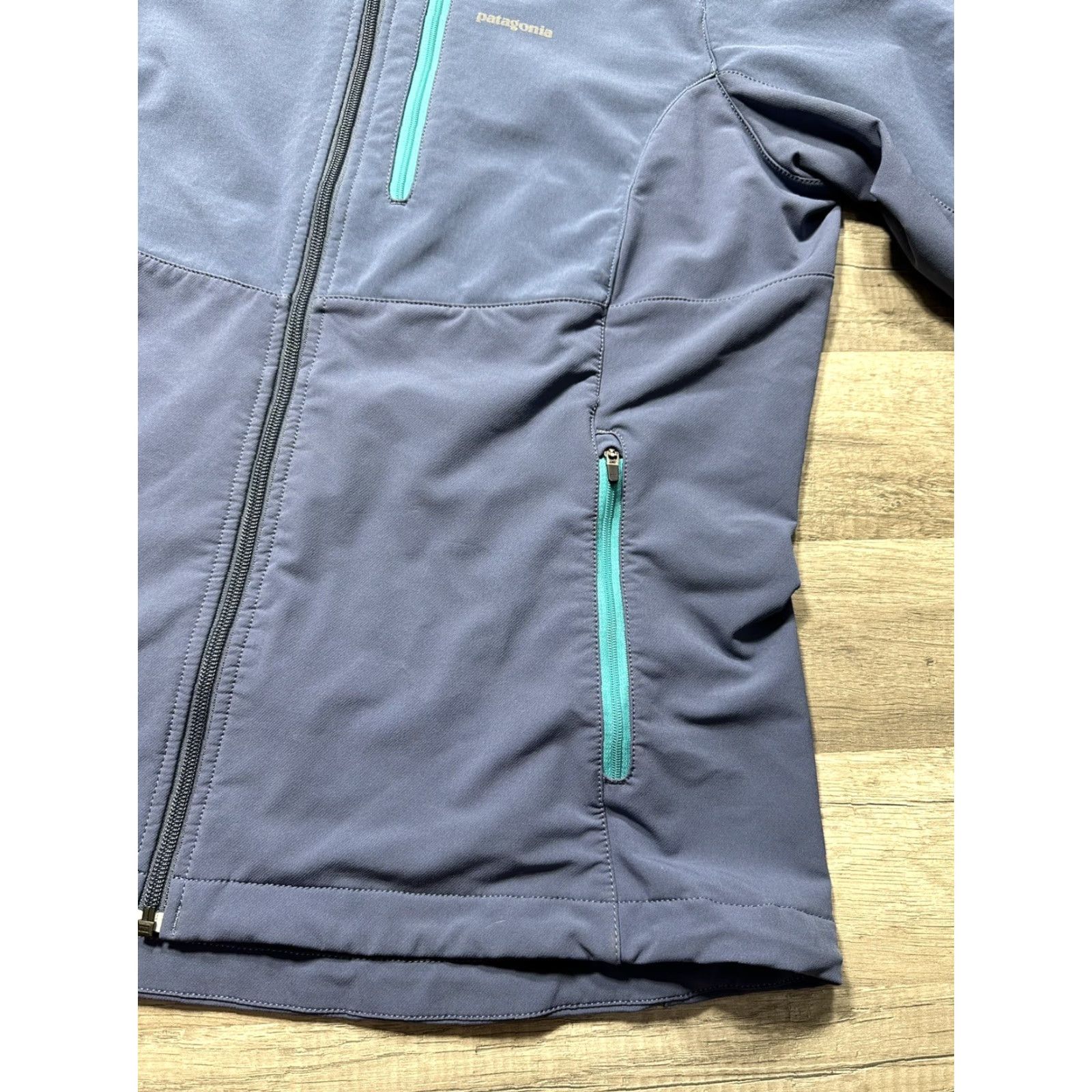 Patagonia Patagonia Women's Softshell Jacket Prussian Blue Large FA2011 Size L / US 10 / IT 46 - 6 Thumbnail