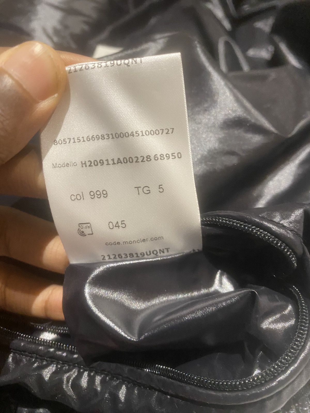 Moncler Moncler Maya Jacket Size US L / EU 52-54 / 3 - 5 Thumbnail