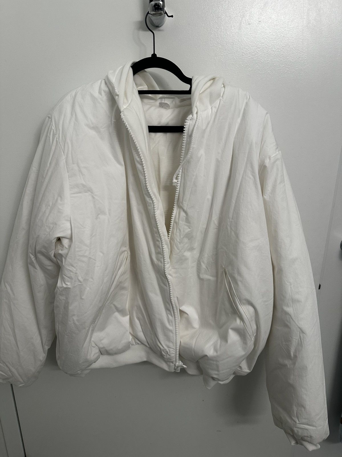 Yeezy White Yeezy Bomber (JC-08, Size 3) Size US XL / EU 56 / 4 - 2 Thumbnail