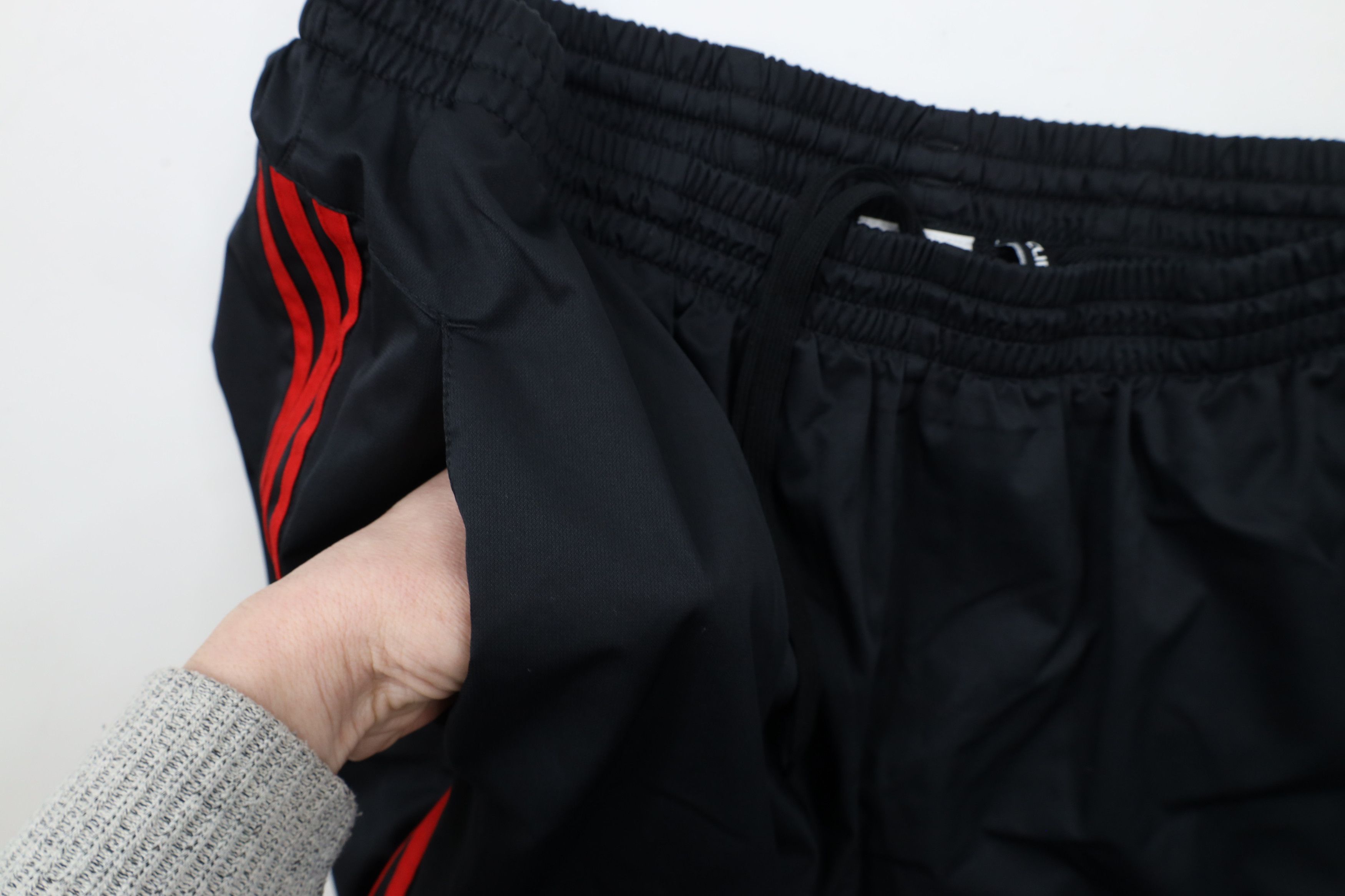 Adidas Vintage Y2K Adidas Lined Wide Leg Windbreaker Pants Black Size US 40 / EU 56 - 7 Thumbnail