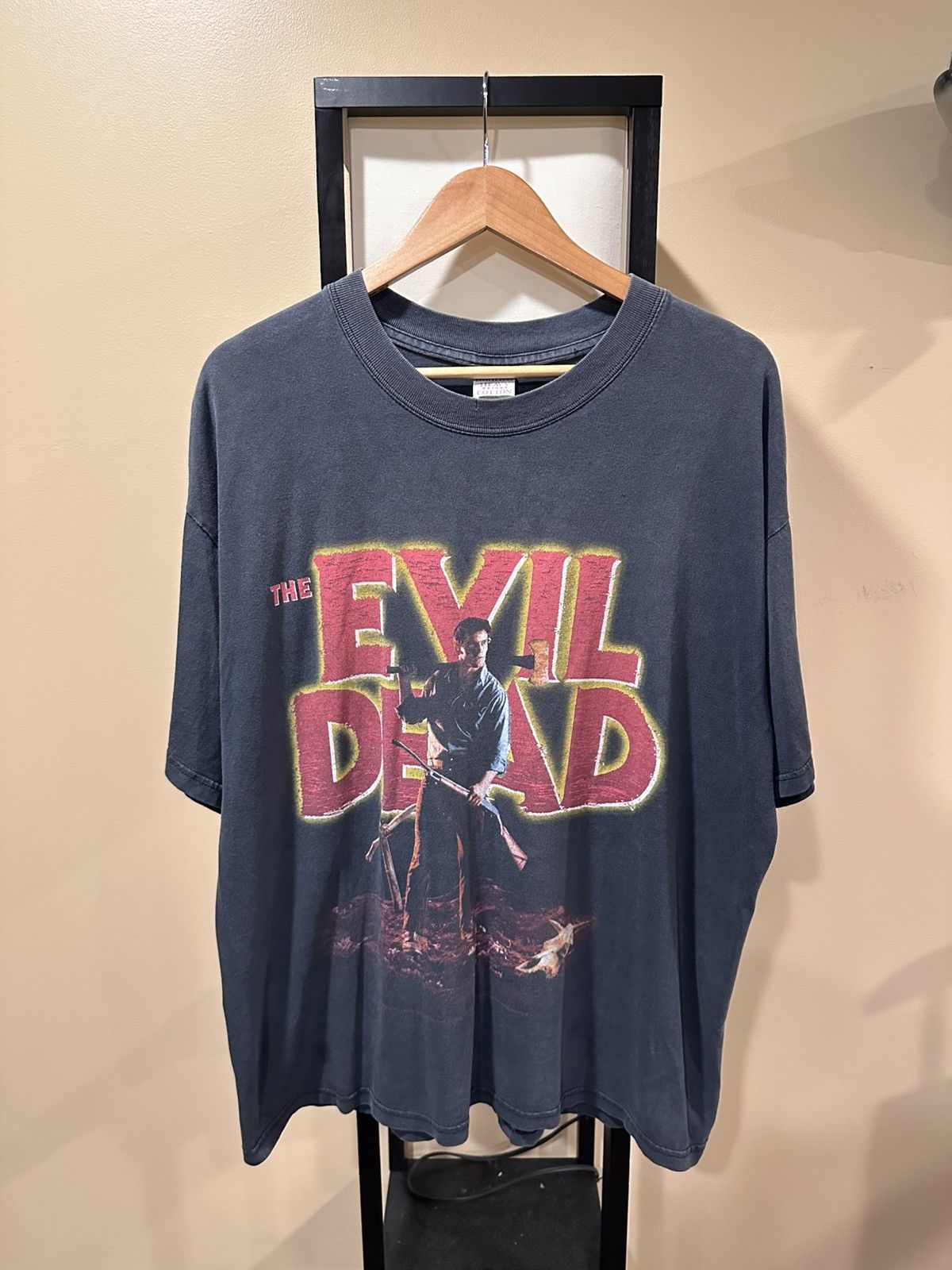 Vintage Vintage The Evil Dead Horror Promo 2001 Faded T-Shirt Size US XL / EU 56 / 4 - 13 Thumbnail