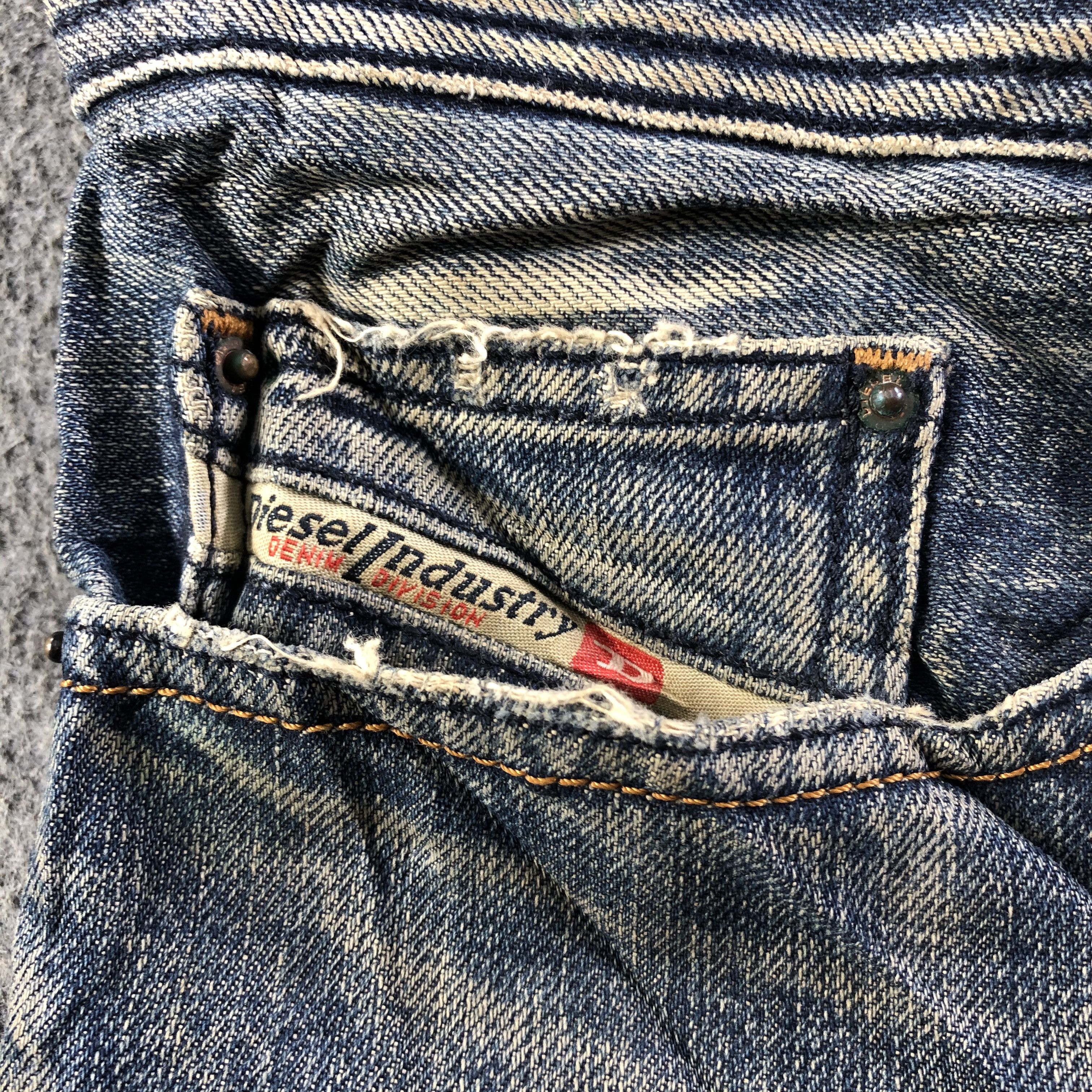 Diesel Vintage Diesel Industry Jeans-J3628 Size US 35 - 9 Thumbnail