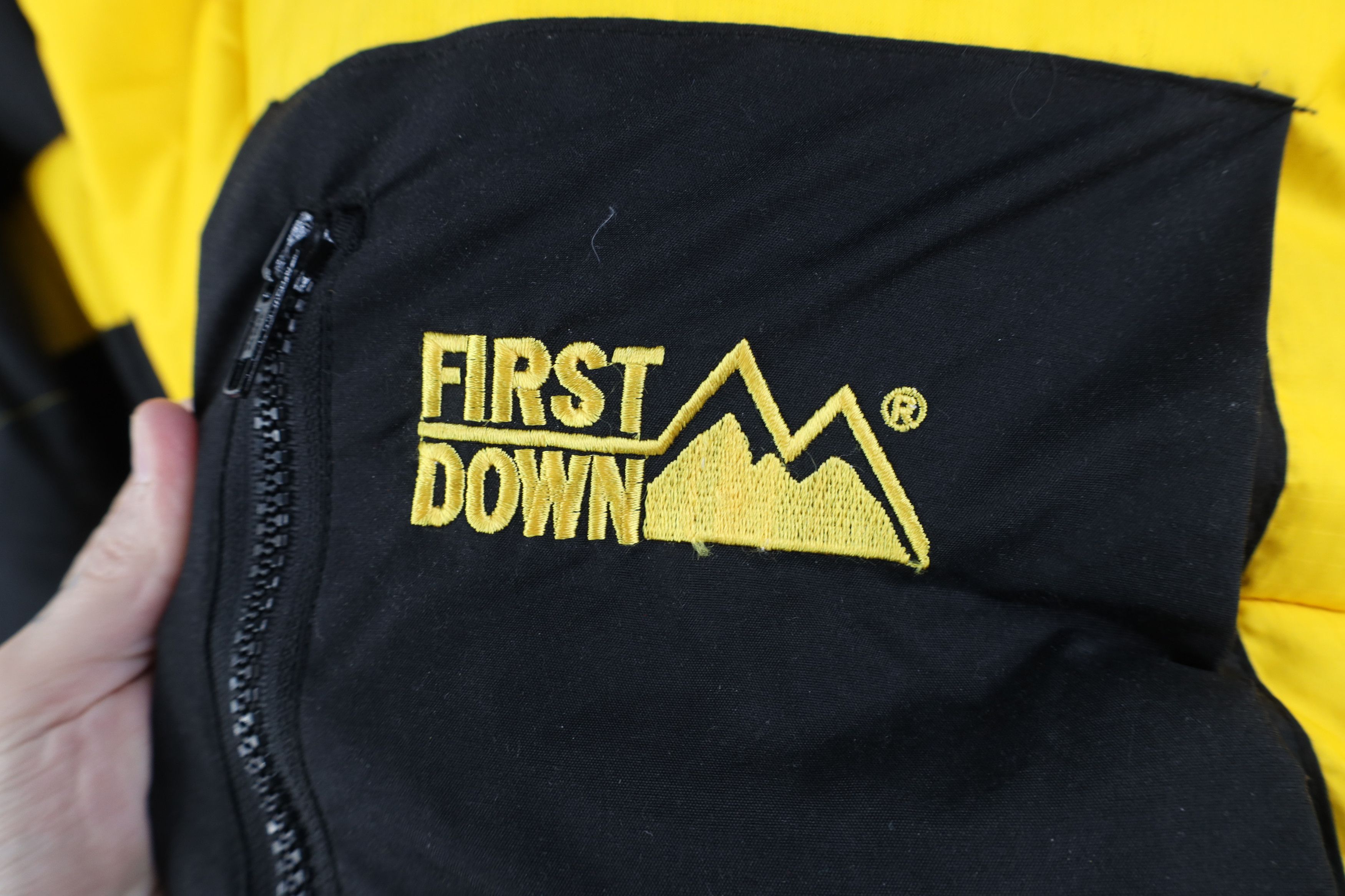 Vintage Deadstock Vintage 90s Streetwear Down Puffer Jacket Yellow Size US XL / EU 56 / 4 - 4 Thumbnail
