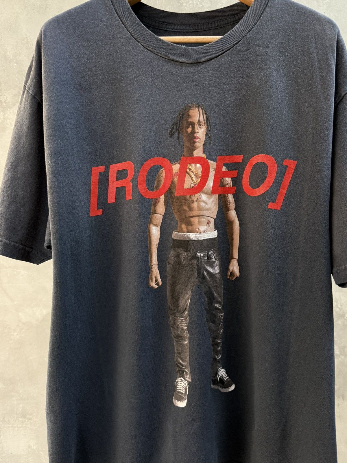 Travis Scott Travis Scott Rodeo 10 Years Action Figure Tee Black Size US M / EU 48-50 / 2 - 3 Thumbnail