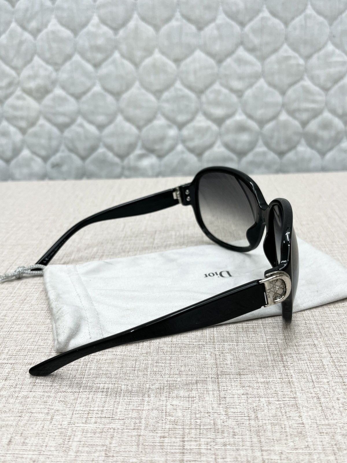 Dior 🔥🔥🔥STEALS DIOR SUNGLASSES Size ONE SIZE - 8 Thumbnail