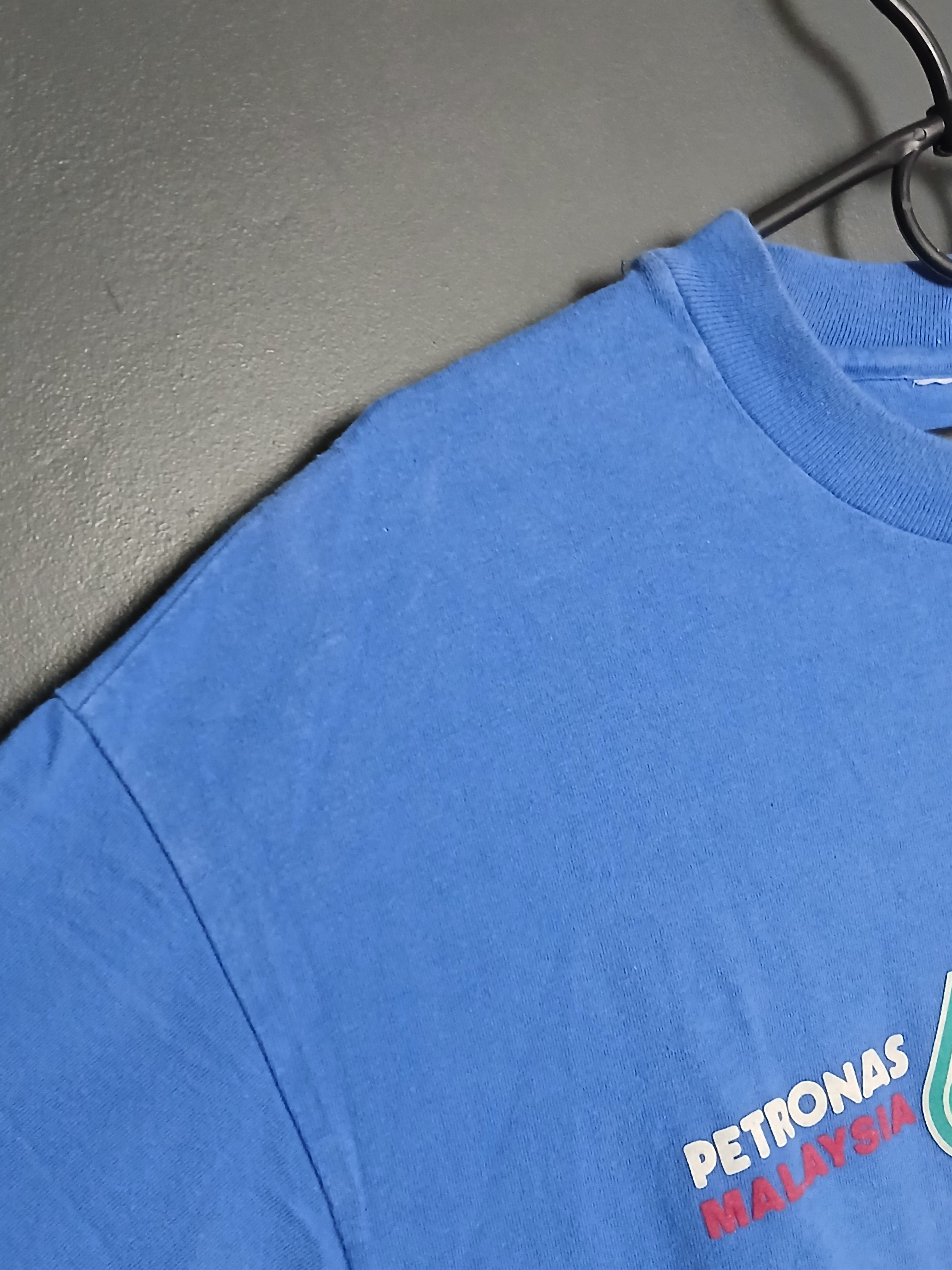 Red Bull Red Bull Sauber Petronas F1 Racing T-Shirt Size US M / EU 48-50 / 2 - 6 Thumbnail