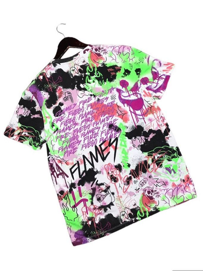 Bershka Bershka Graffiti T-Shirt Size US S / EU 44-46 / 1 - 2 Thumbnail