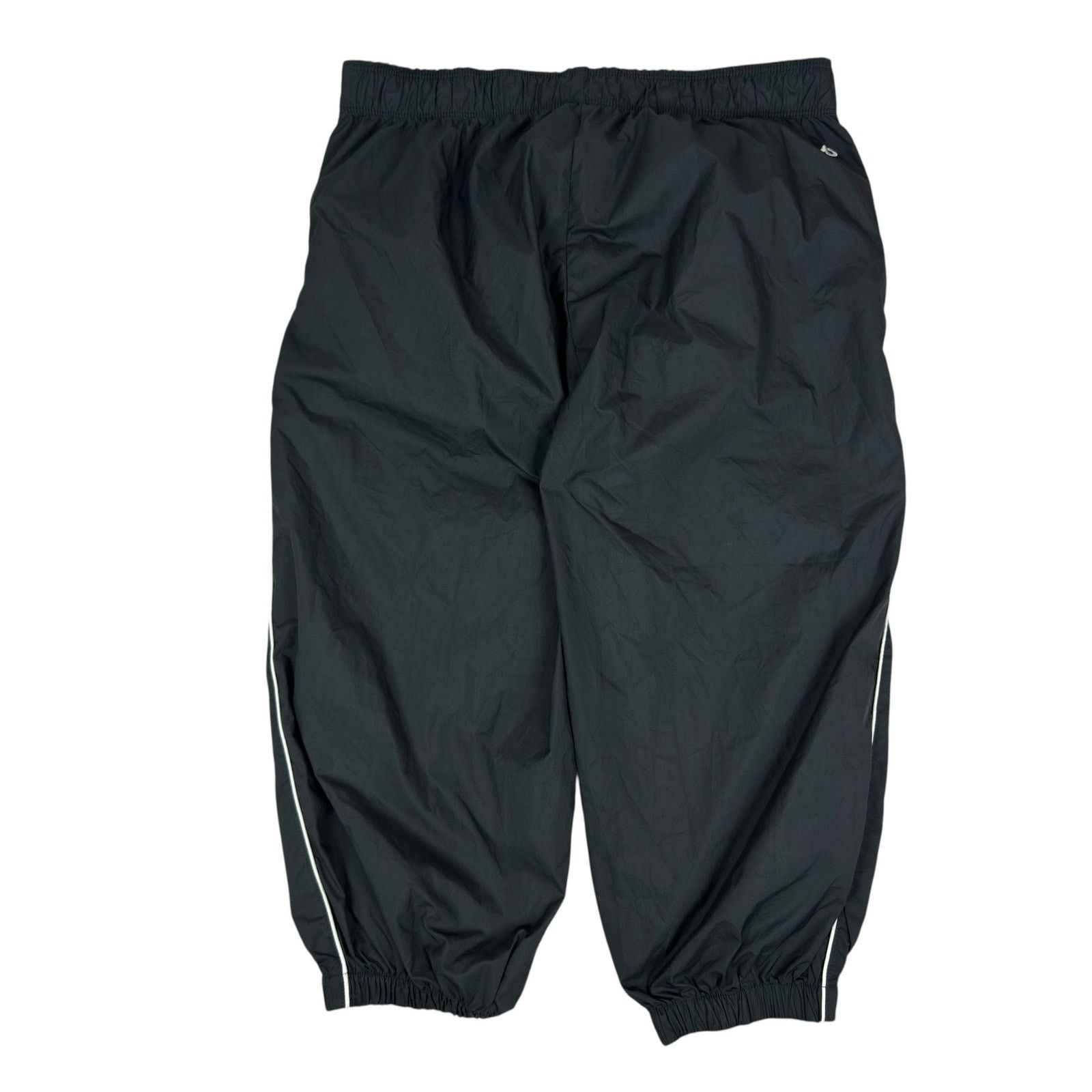 Japanese Brand × Nike Nike The Athletic Dept Men's Black Solo Swoosh Capri Pants S Size US 30 / EU 46 - 7 Thumbnail