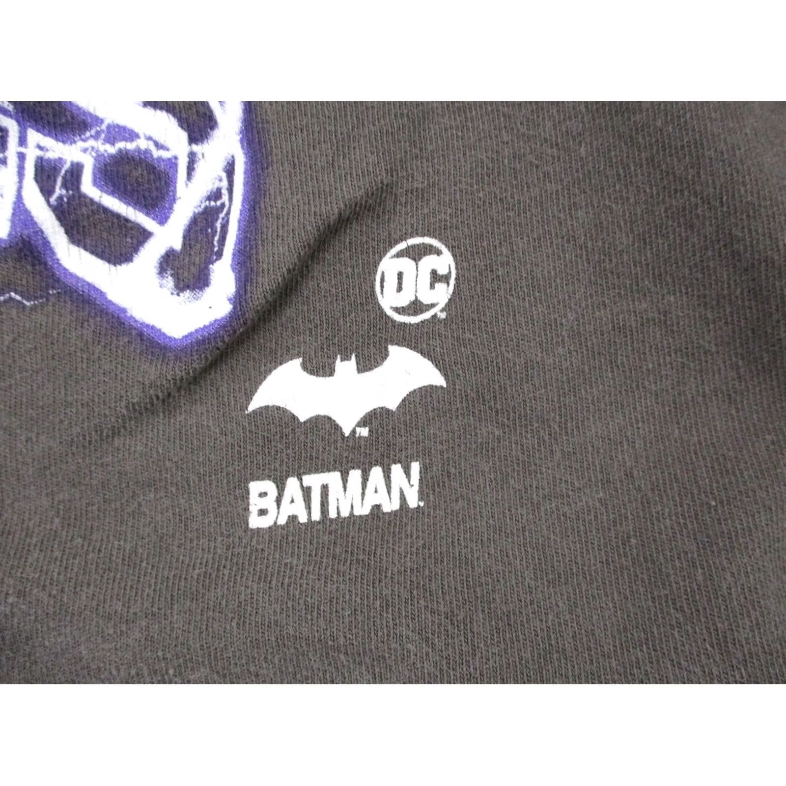 Darc Sport Darc Sport Shirt XL Gray Batman Dark Knight Wolves DC Born in Darkness Mens Size US XL / EU 56 / 4 - 6 Thumbnail