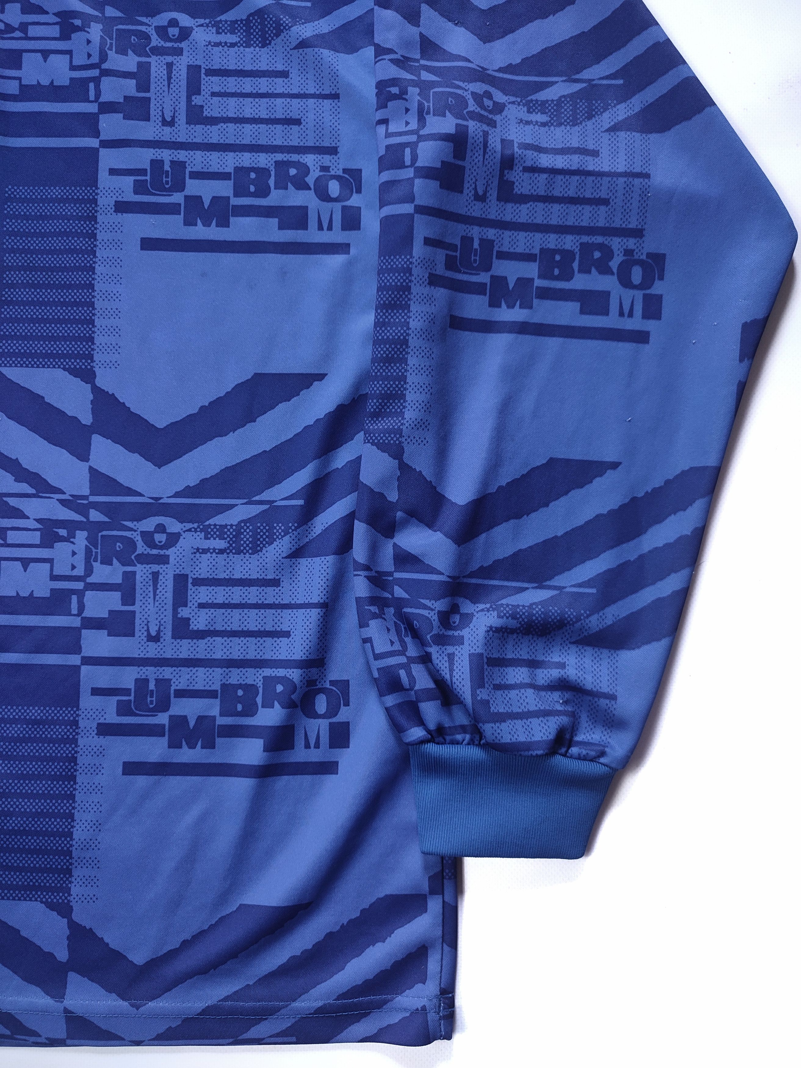 Umbro × Vintage Vintage Umbro Monogram Jersey Shirt Size US XL / EU 56 / 4 - 6 Thumbnail