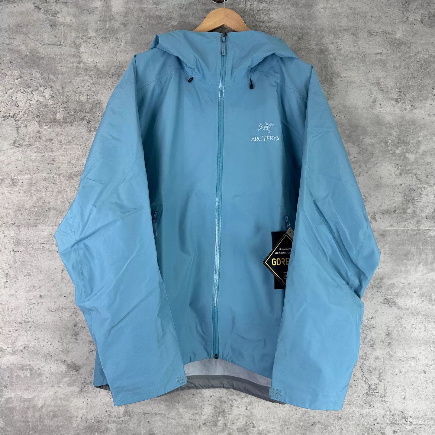 Arc'teryx Arc'teryx Beta LT Jacket Bamboo Moon Blue XL New With Tags Size US XL / EU 56 / 4 - 1 Thumbnail