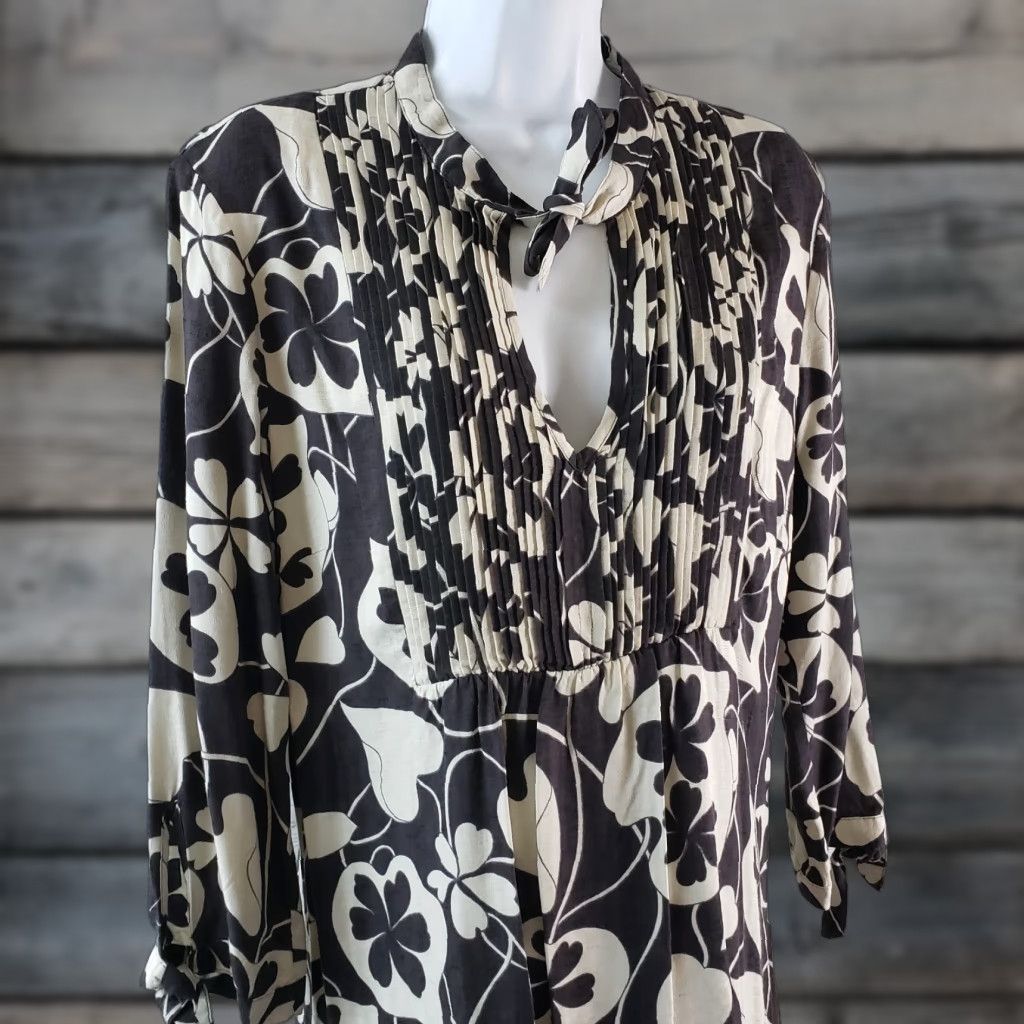 Lucky Brand Lucky Brand Womens Dress M Gray Cream Floral Pleated 3/4 Sleeve Knee Length Casual Shift Size M / US 6-8 / IT 42-44 - 1 Thumbnail