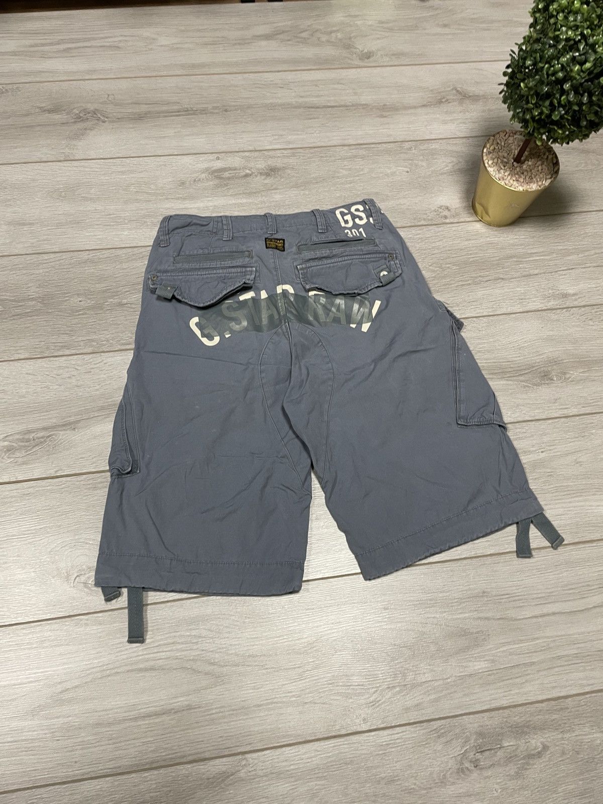 G-Star G star raw vintage cargo shorts Size US 30 / EU 46 - 3 Thumbnail