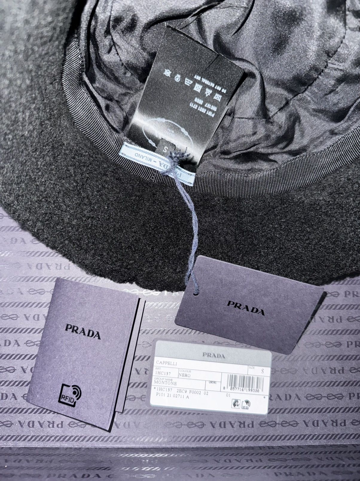 Prada Prada Shearling bucket hat black S Size ONE SIZE - 4 Thumbnail