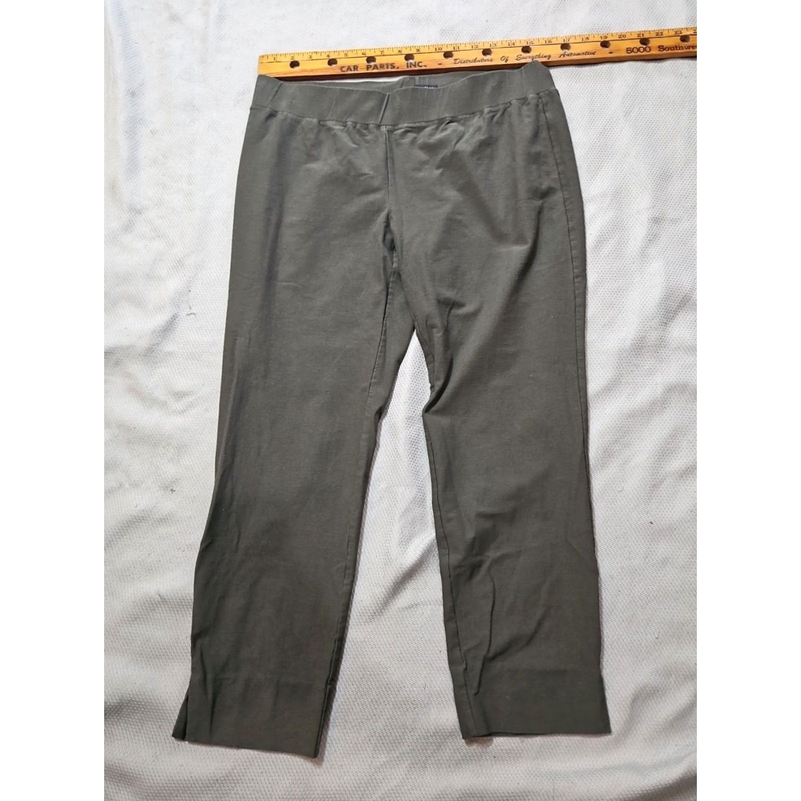 Eileen Fisher Eileen Fisher Womens Pants - Medium Green Knit Stretch Pull On - Condition: Excellent - Inseam 24 in - Brand: Size 32" / US 10 / IT 46 - 2 Thumbnail